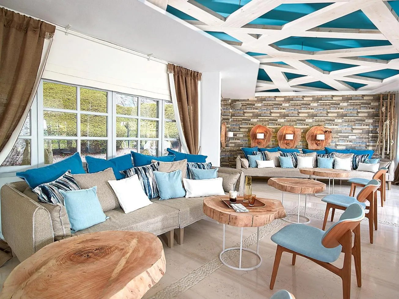 Living room in Kythnos Bay Hotel