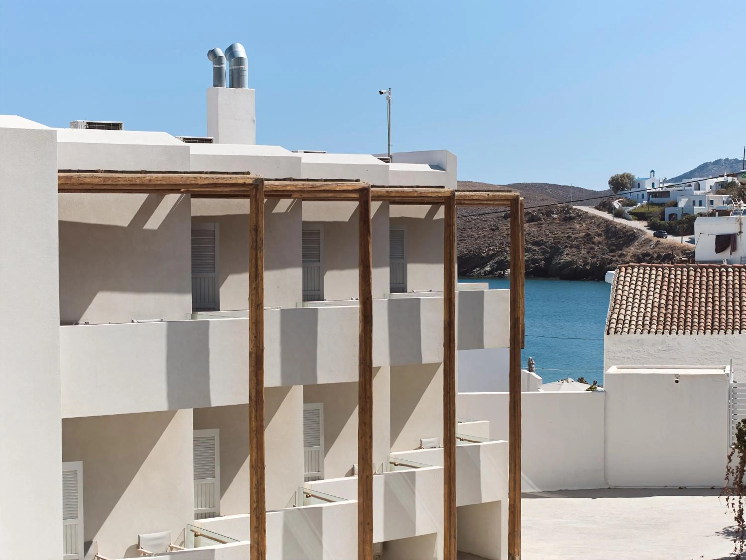 Property building in Kythnos Bay Hotel