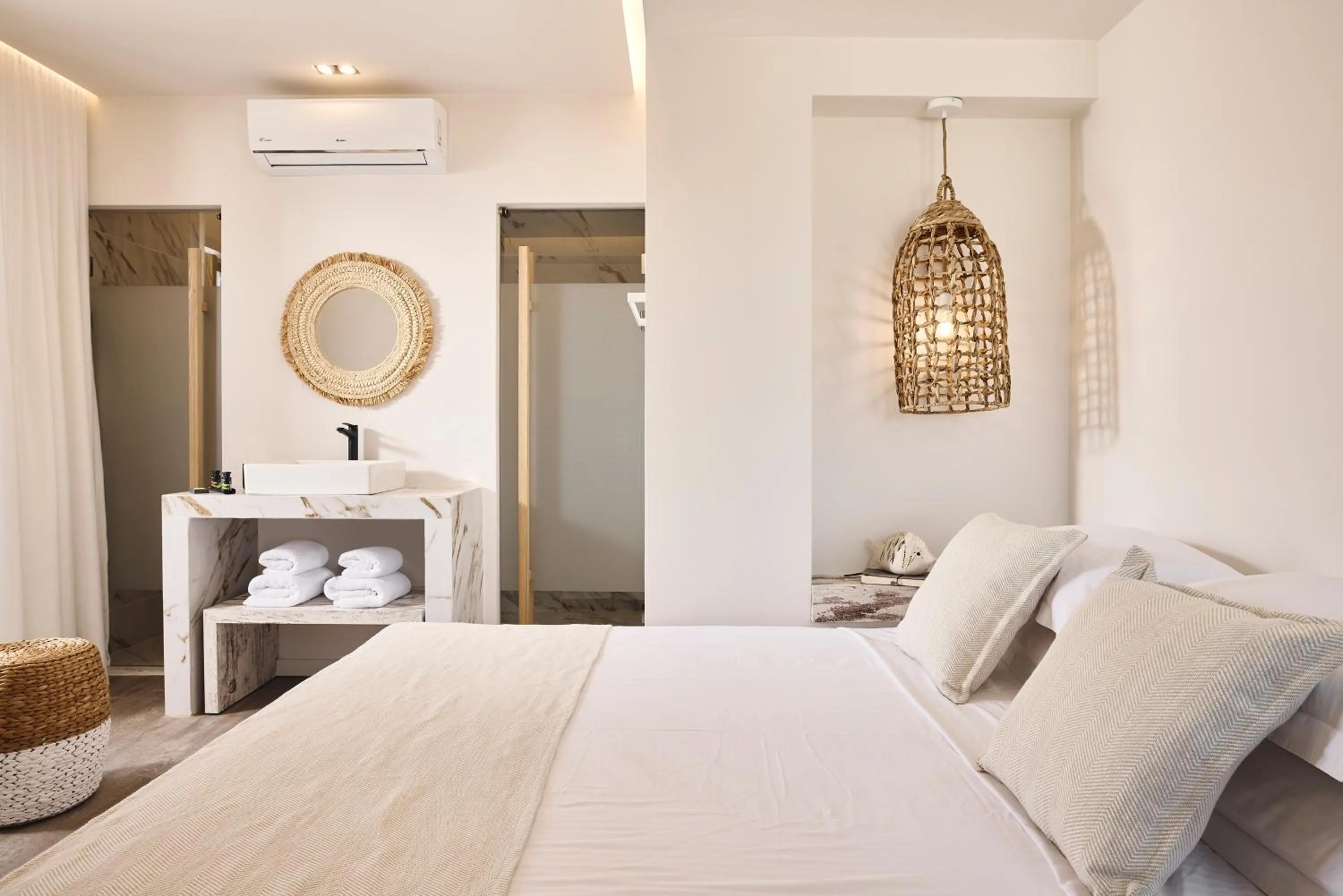 Bed in Kythnos Bay Hotel