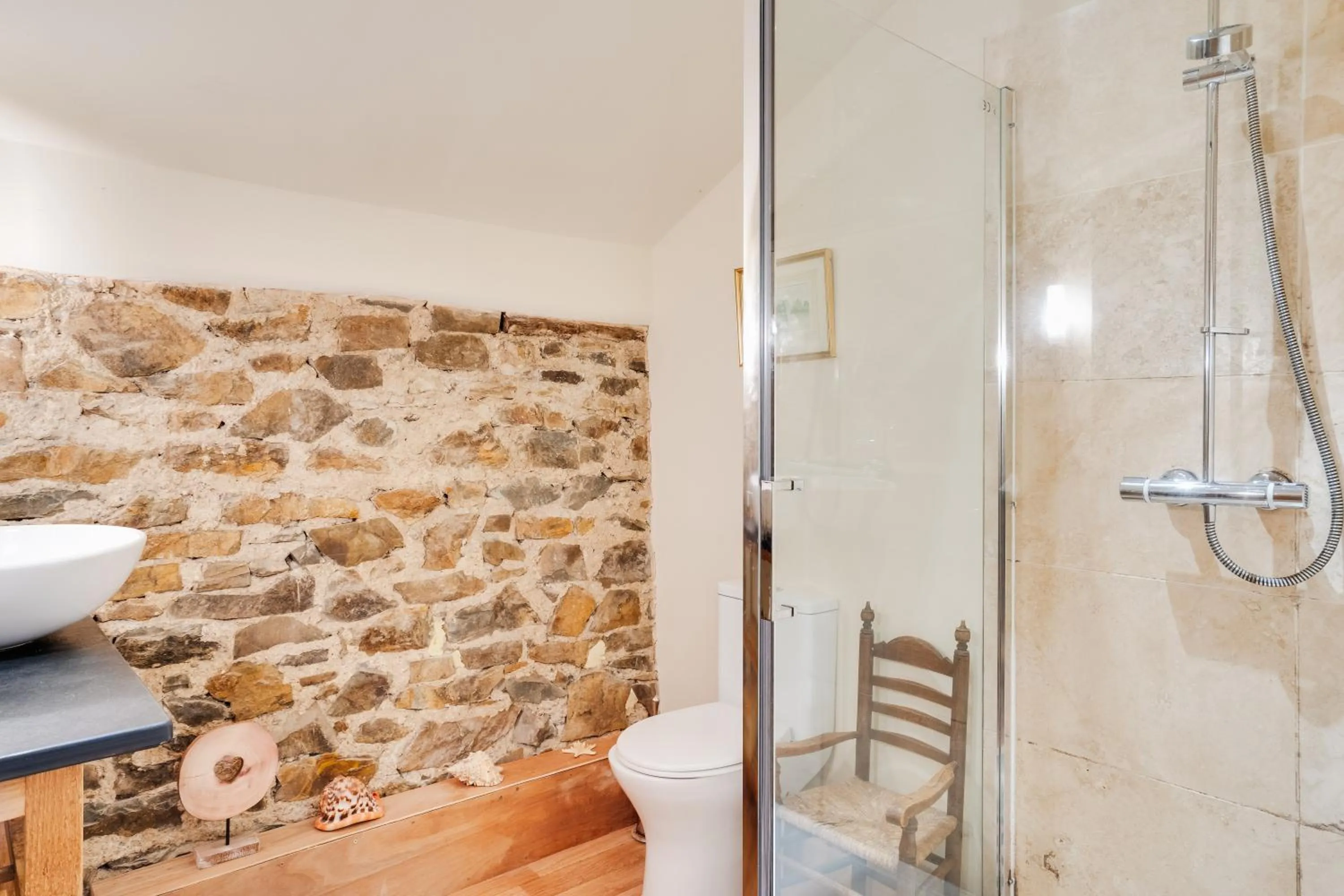 Bathroom in Hollamoor Farm