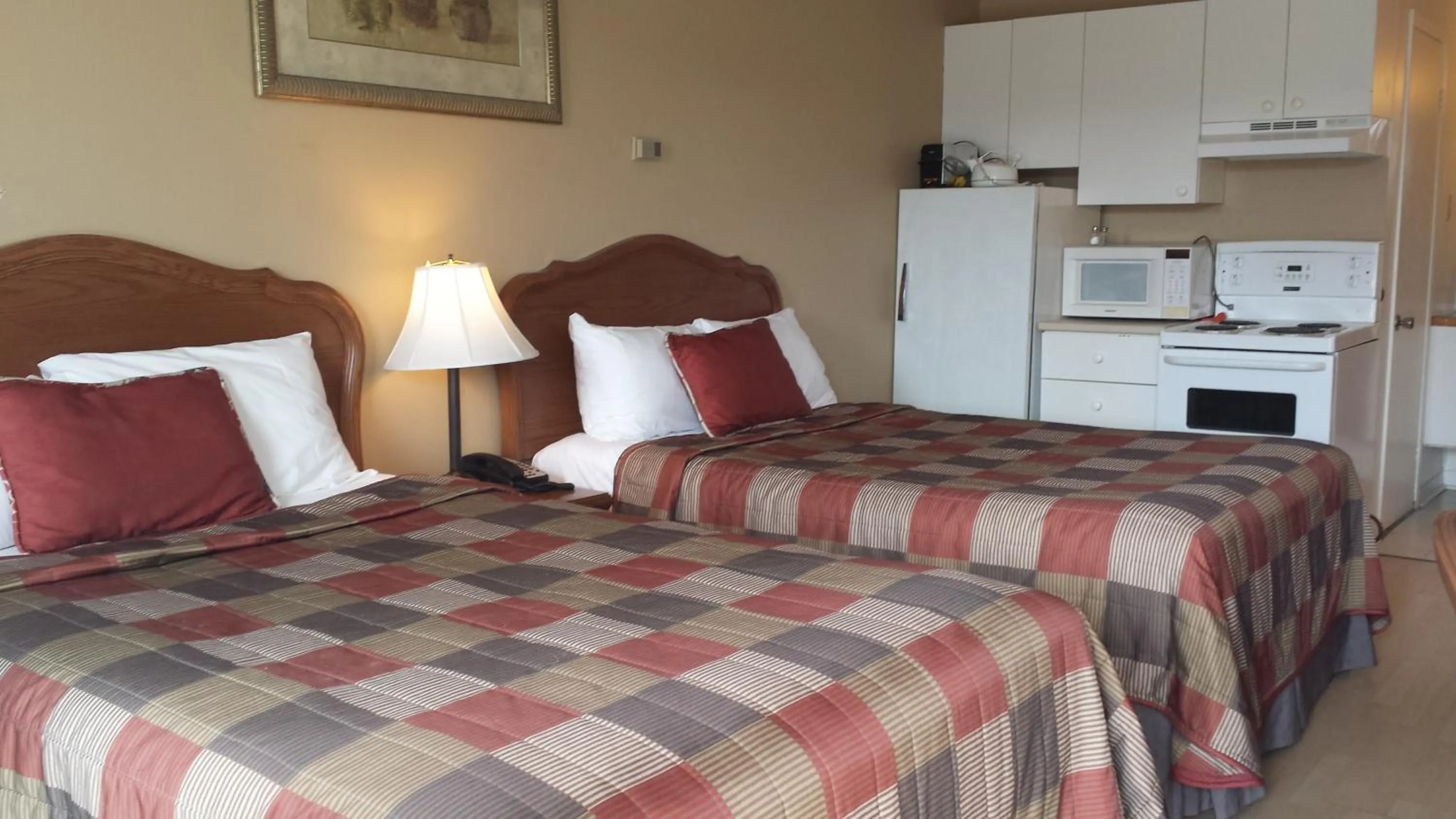 Bed in Motel Iberville