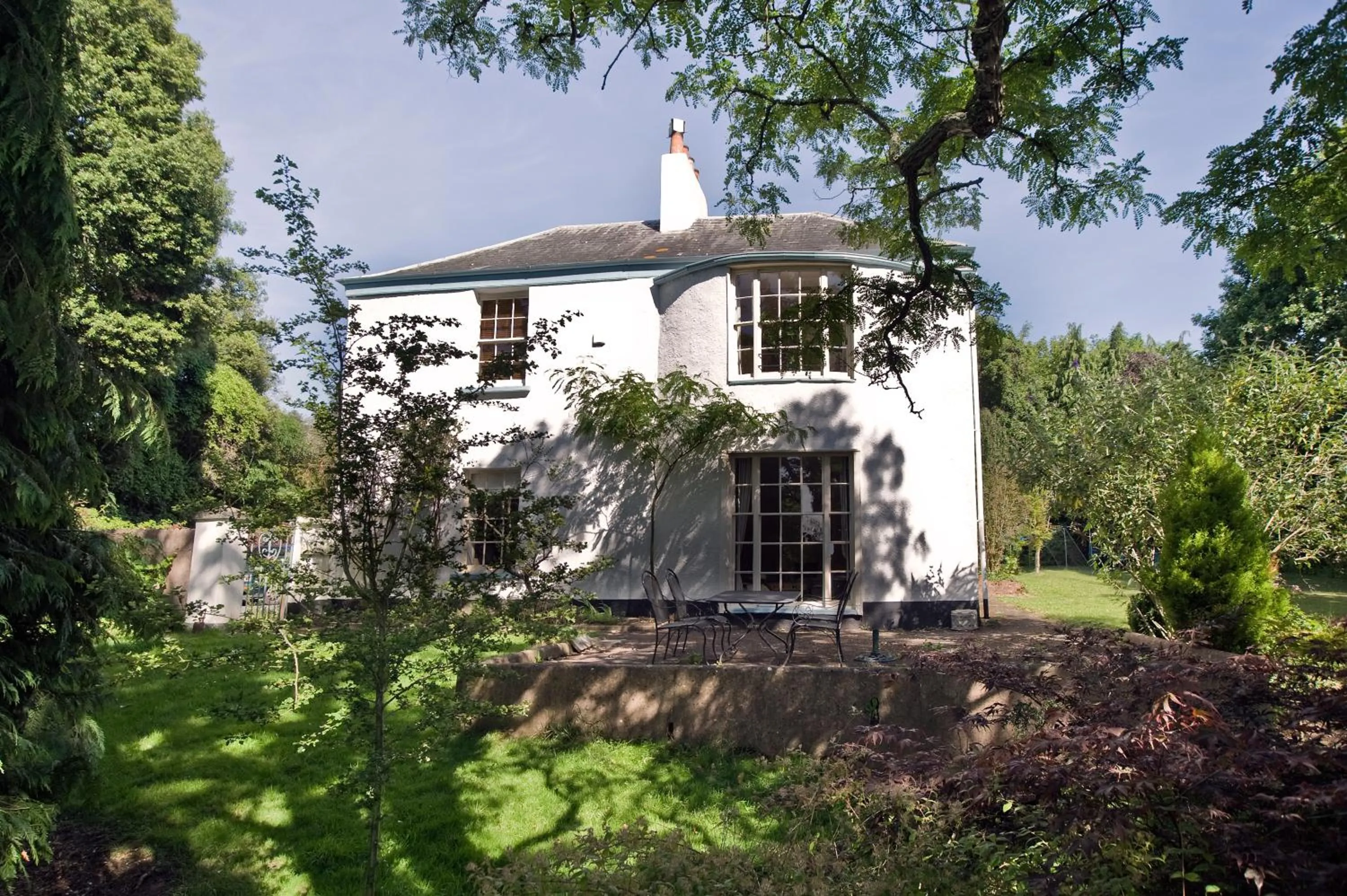 Facade/entrance in The Old Vicarage B&B