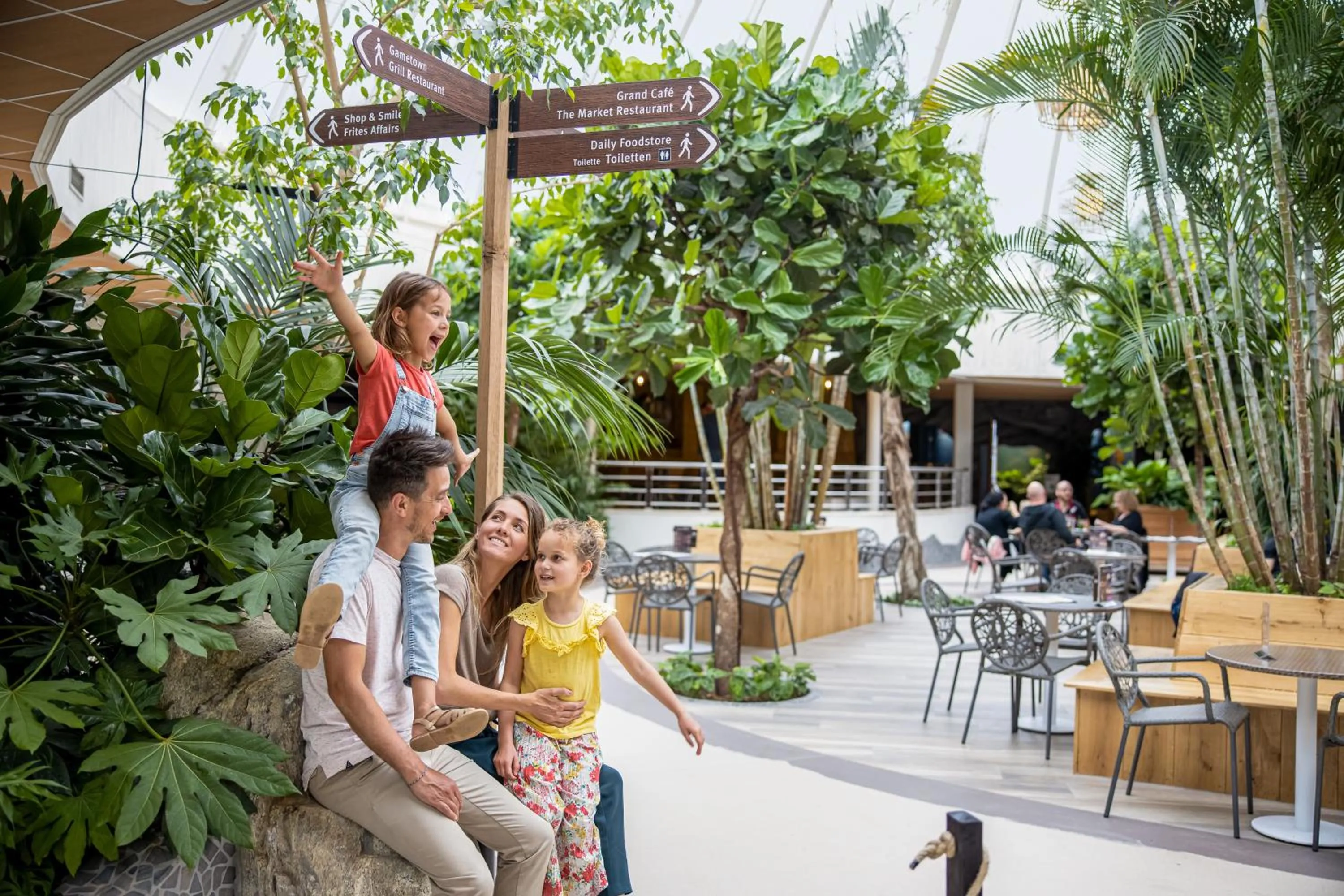 Restaurant/places to eat in Center Parcs Zandvoort beach