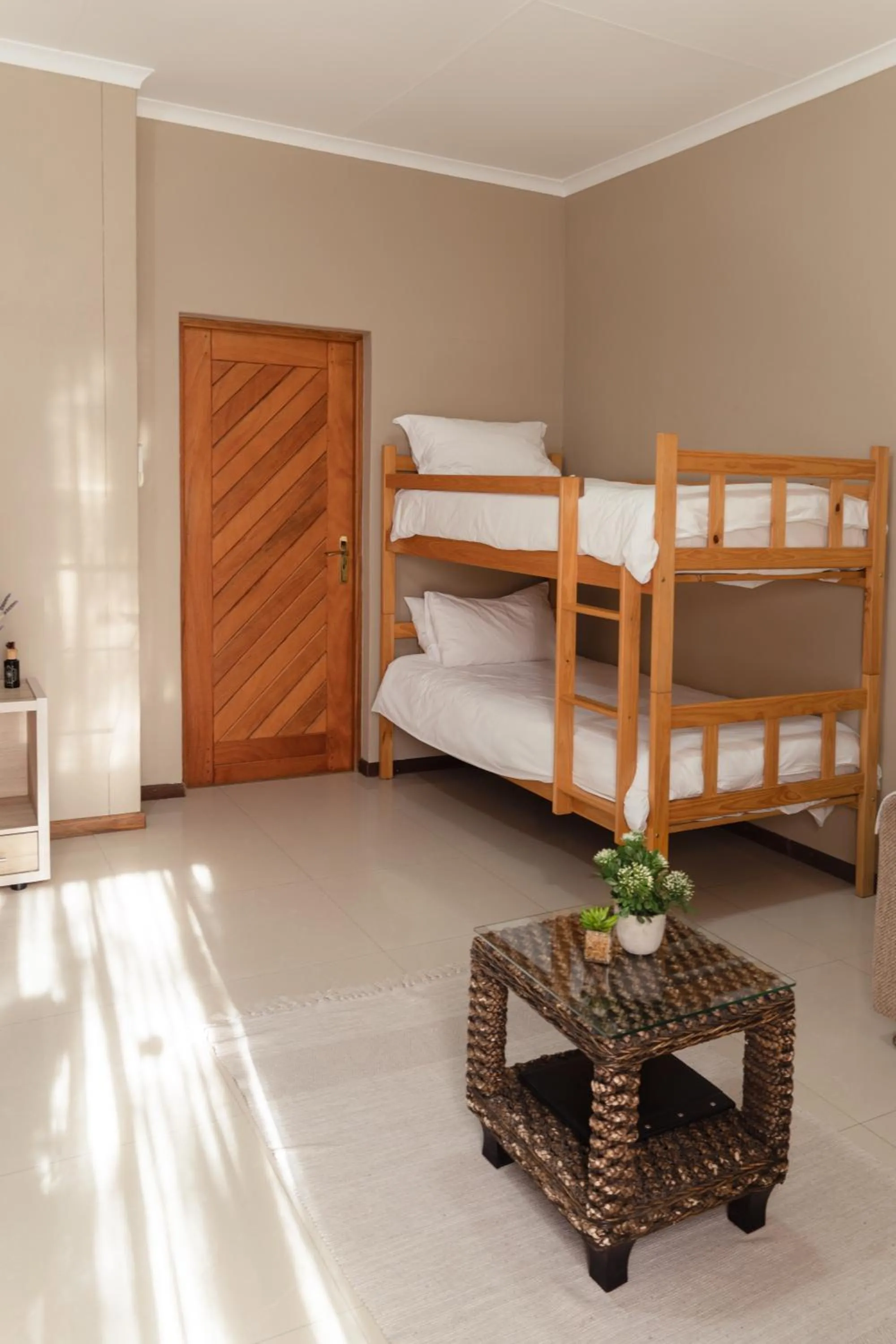 bunk bed, Bed in The Falls Guest House