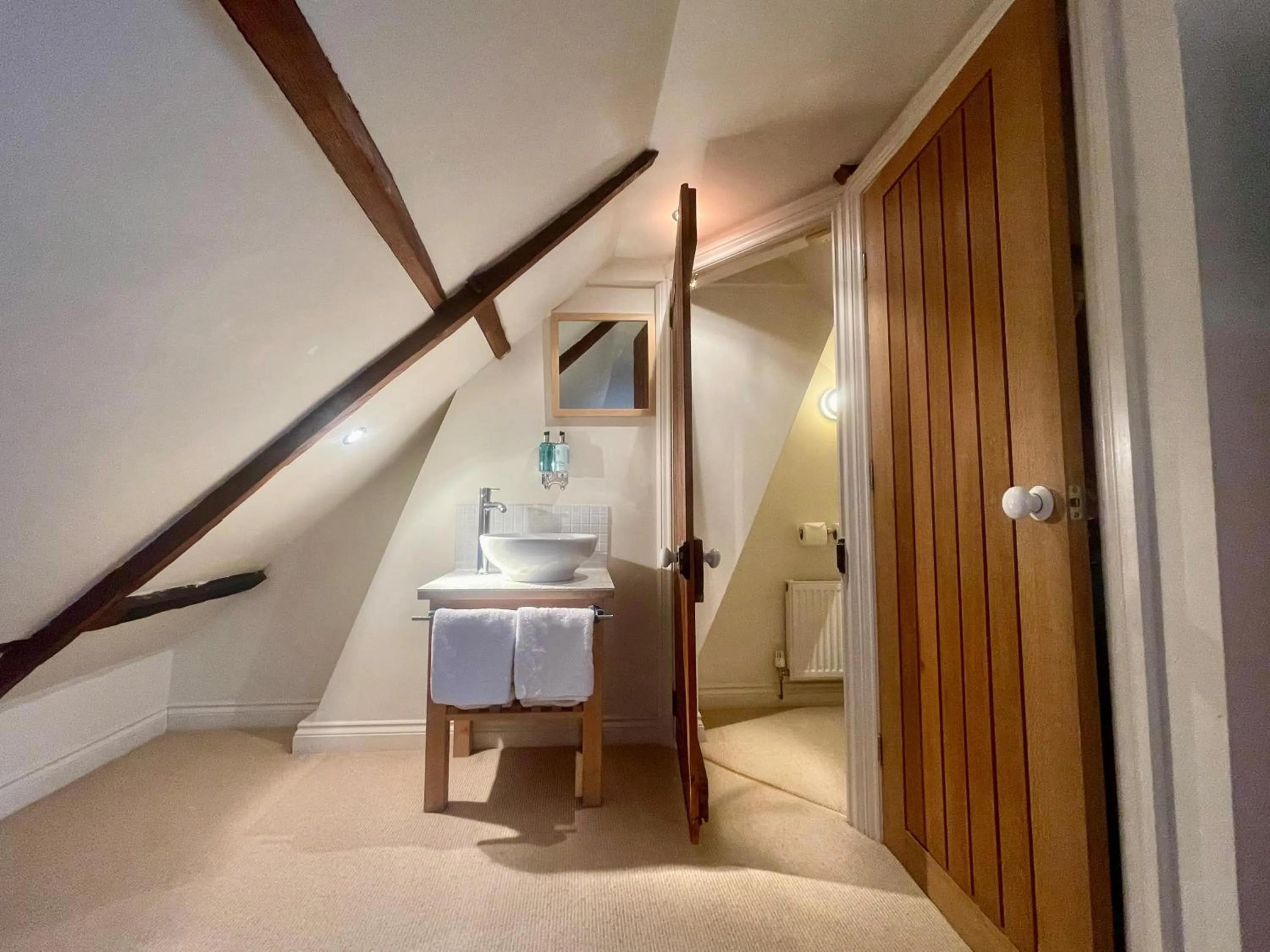 Bedroom, Bed in The Durham Ox