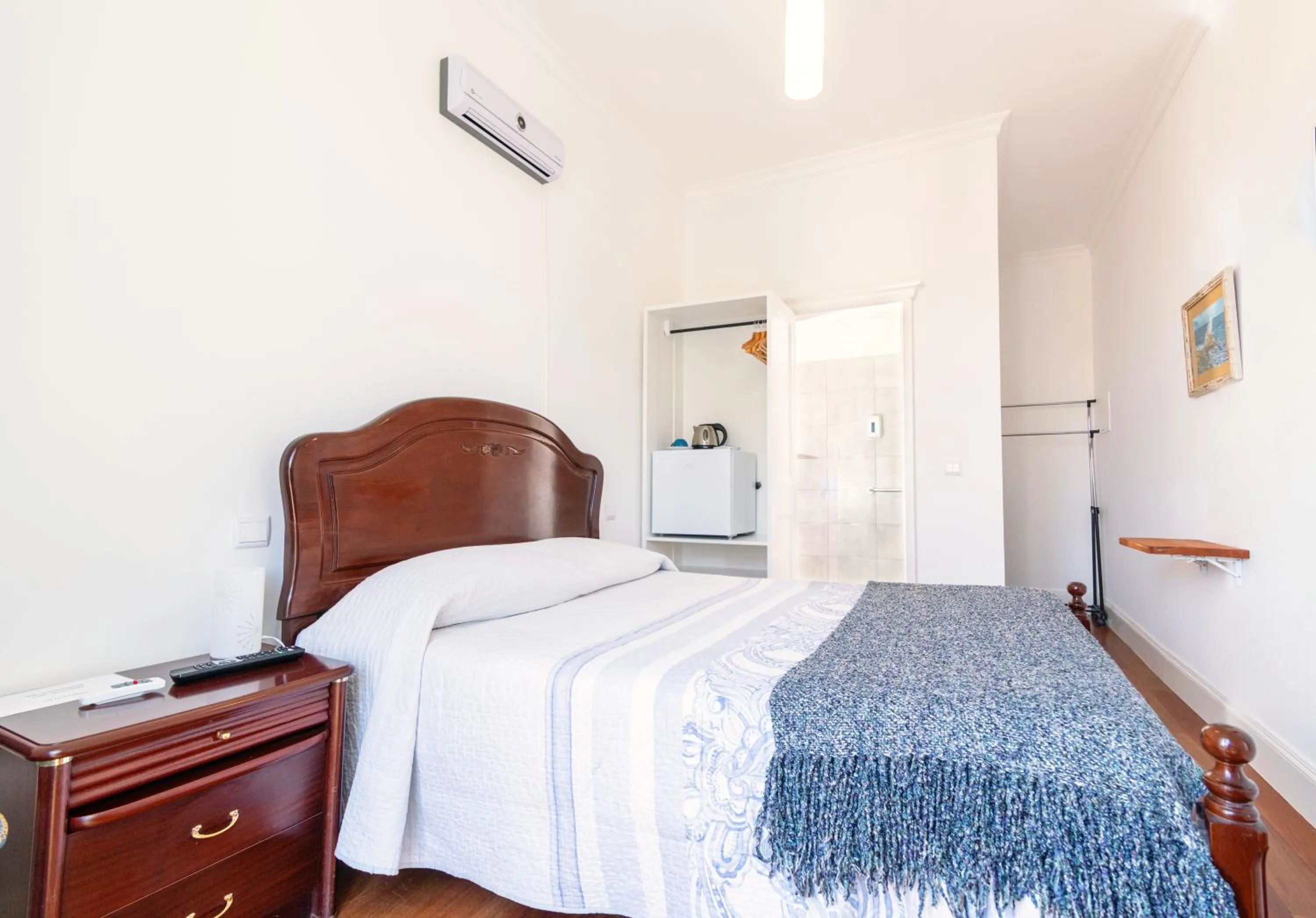 Photo of the whole room, Bed in Vitorina Corte Guesthouse