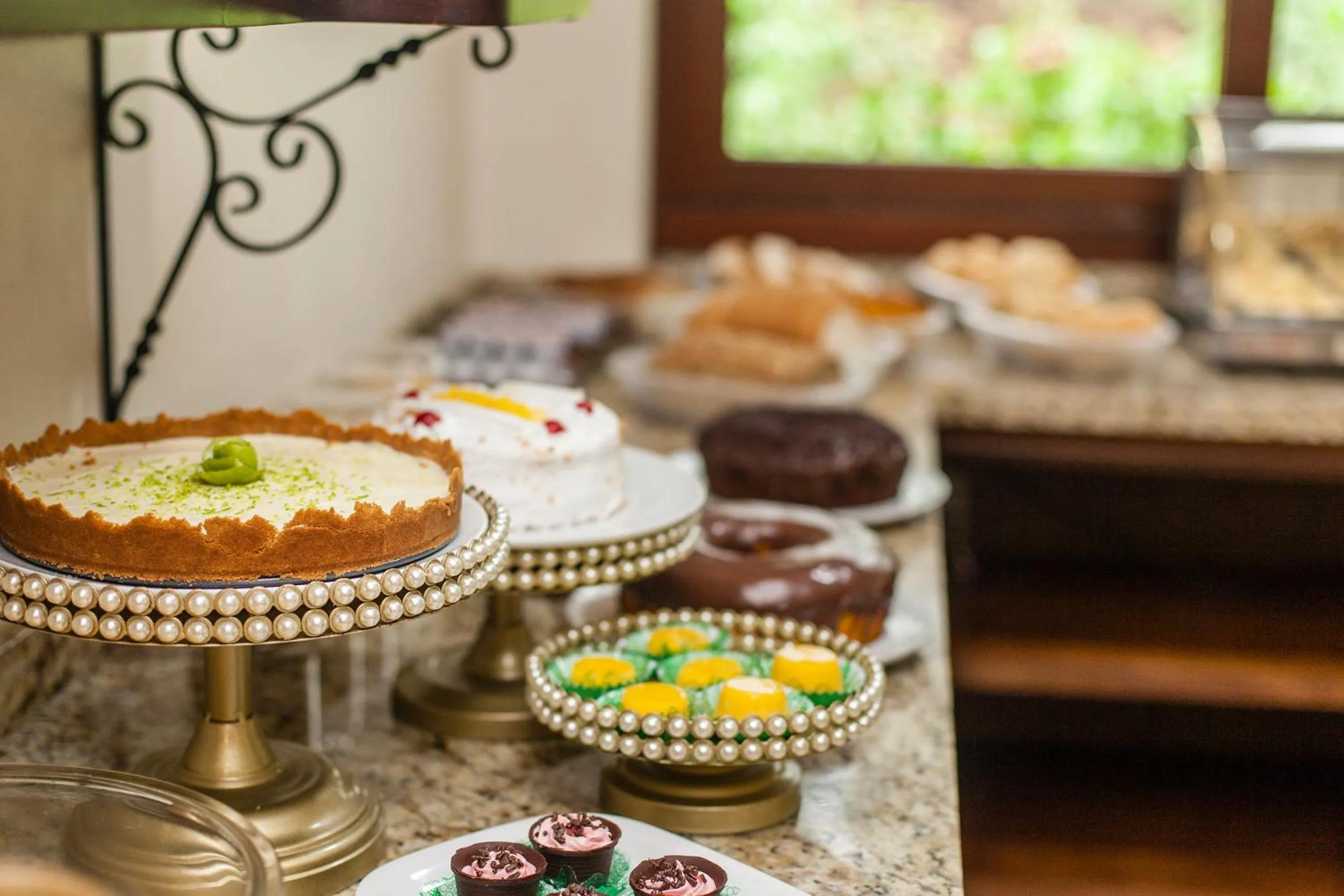 Food and drinks in Tri Hotel Lago Gramado