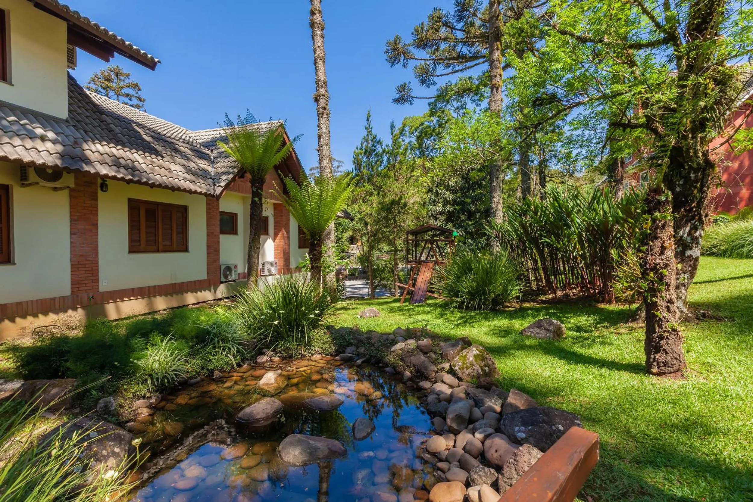 Property building in Tri Hotel Lago Gramado