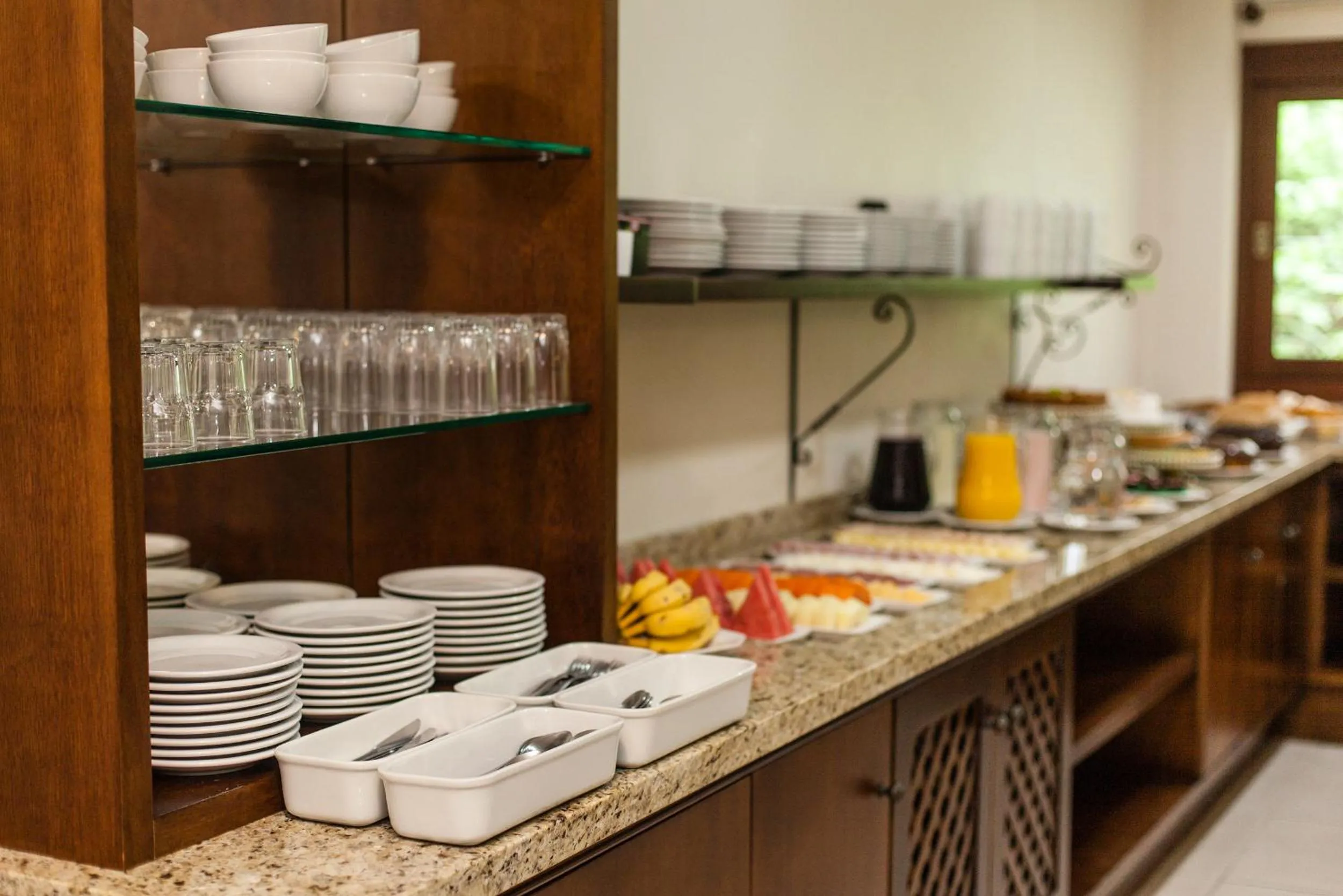 Breakfast in Tri Hotel Lago Gramado