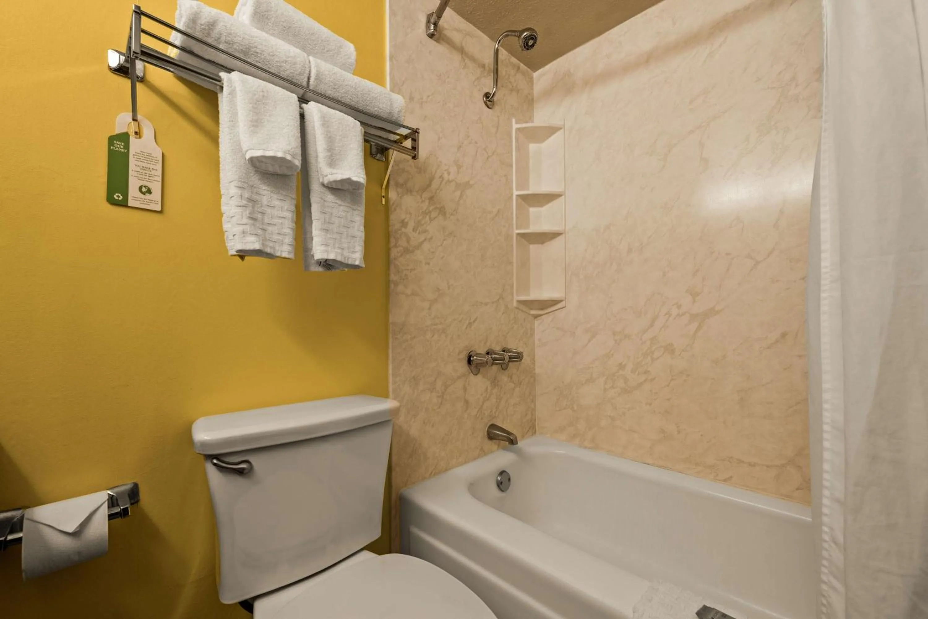 Bathroom in Best Western The Plaza Hotel Honolulu Airport - Free Breakfast