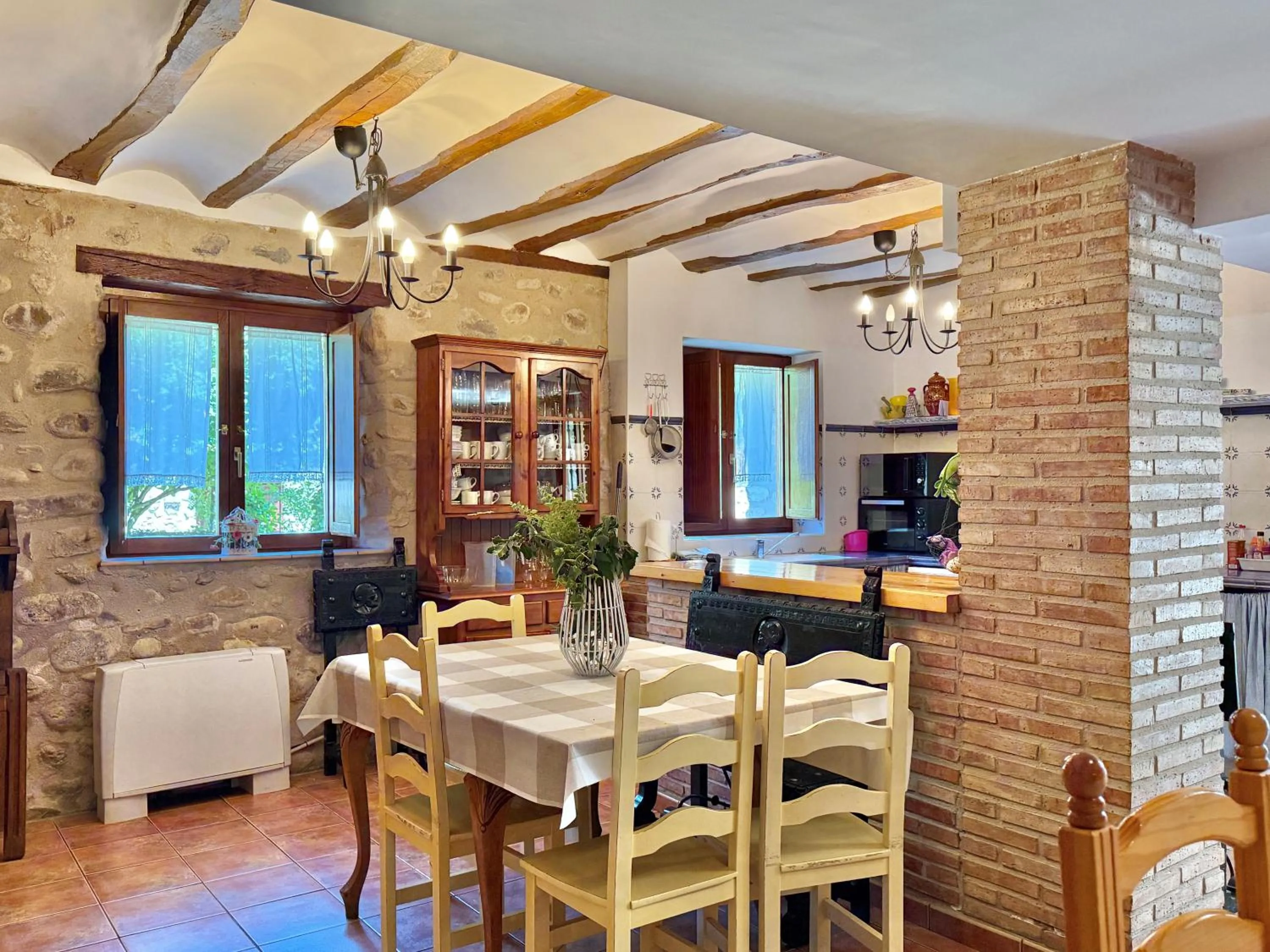 Dining area in Hotel Rural Villa Liquidámbar
