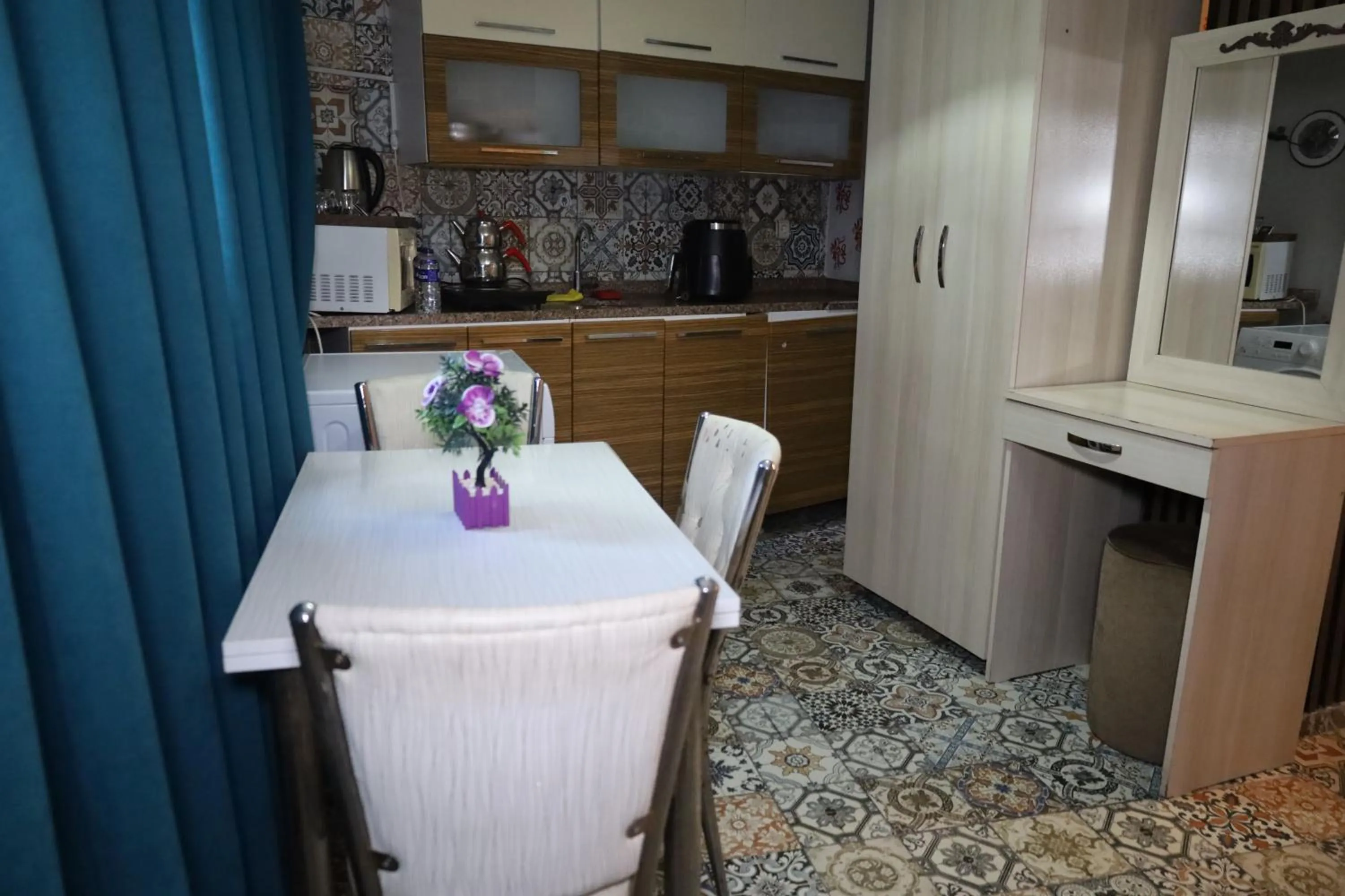 kitchen in Galaxy Hotel Sultanahmet