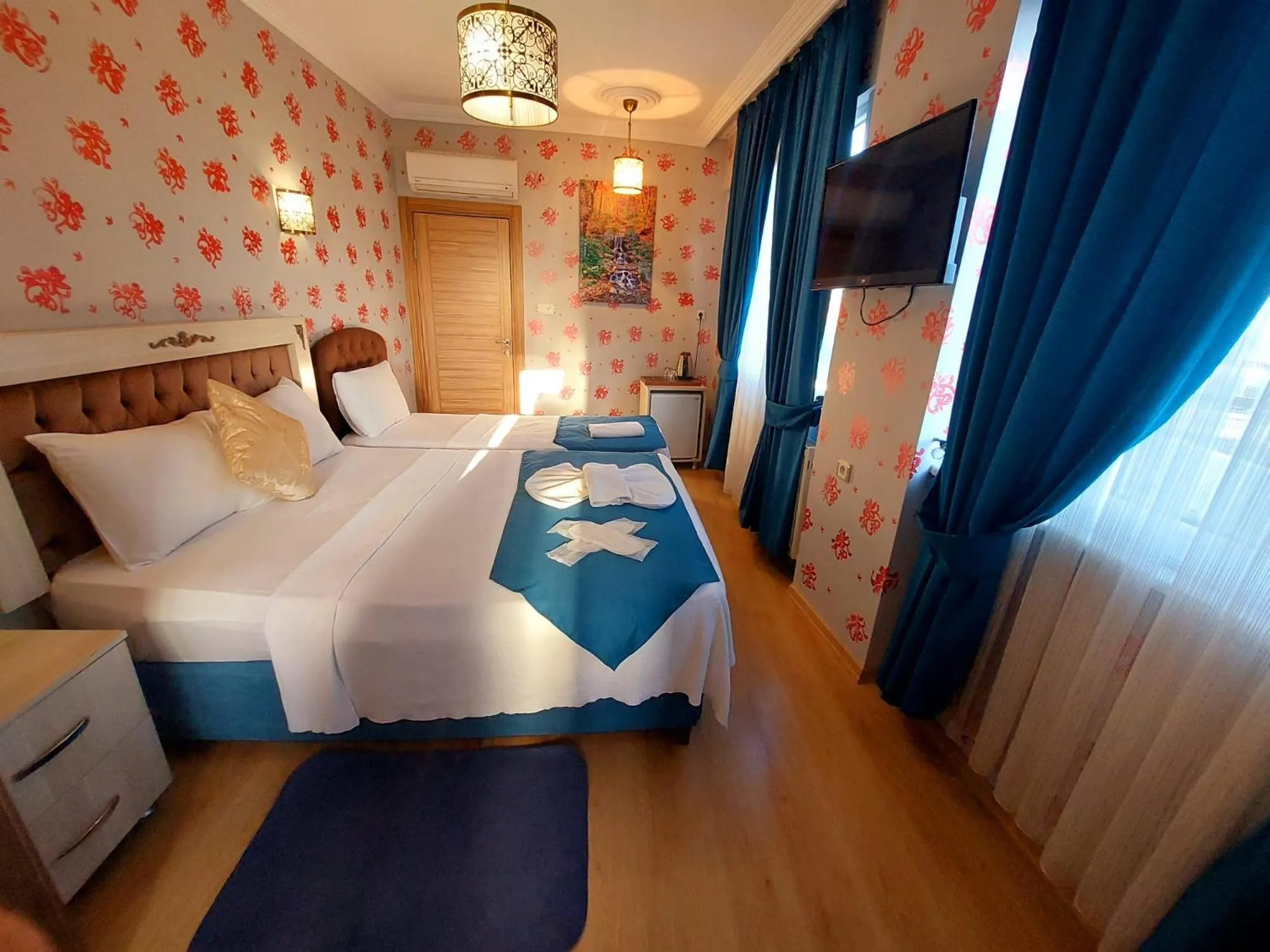 Bed in Galaxy Hotel Sultanahmet