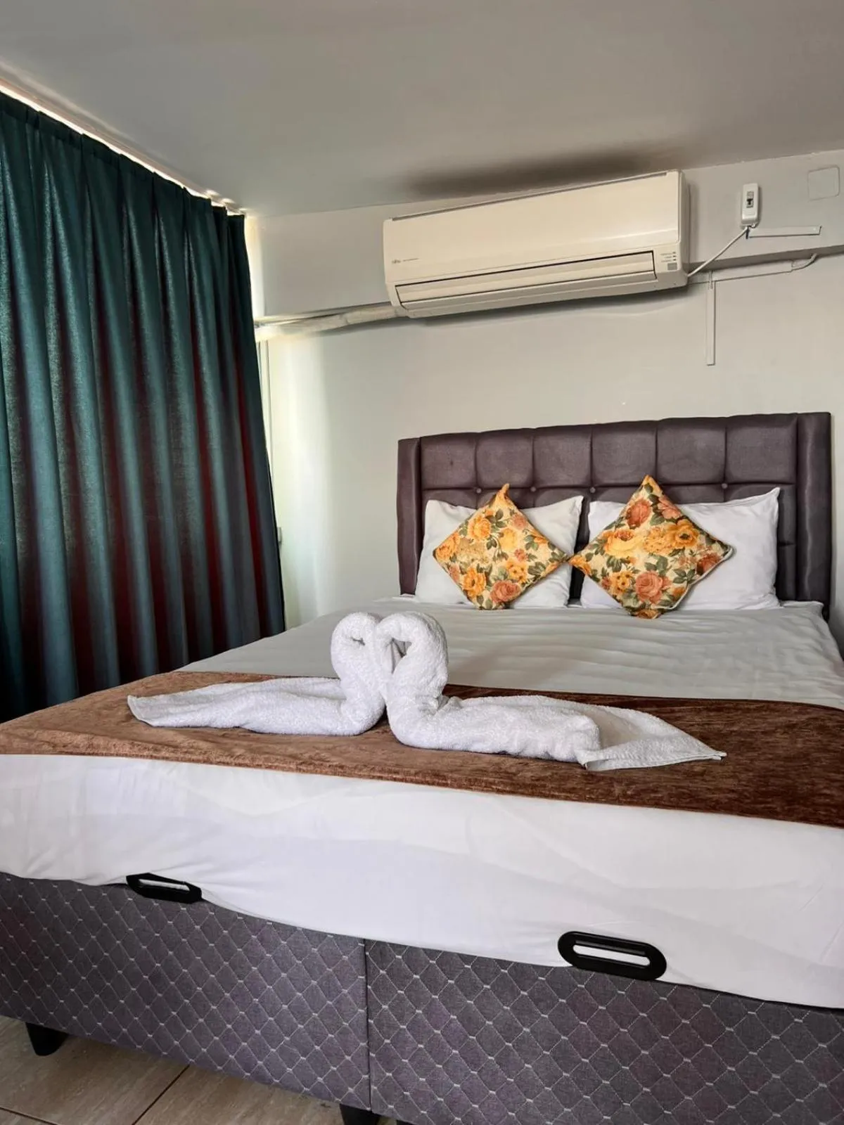 Bed in Galaxy Hotel Sultanahmet