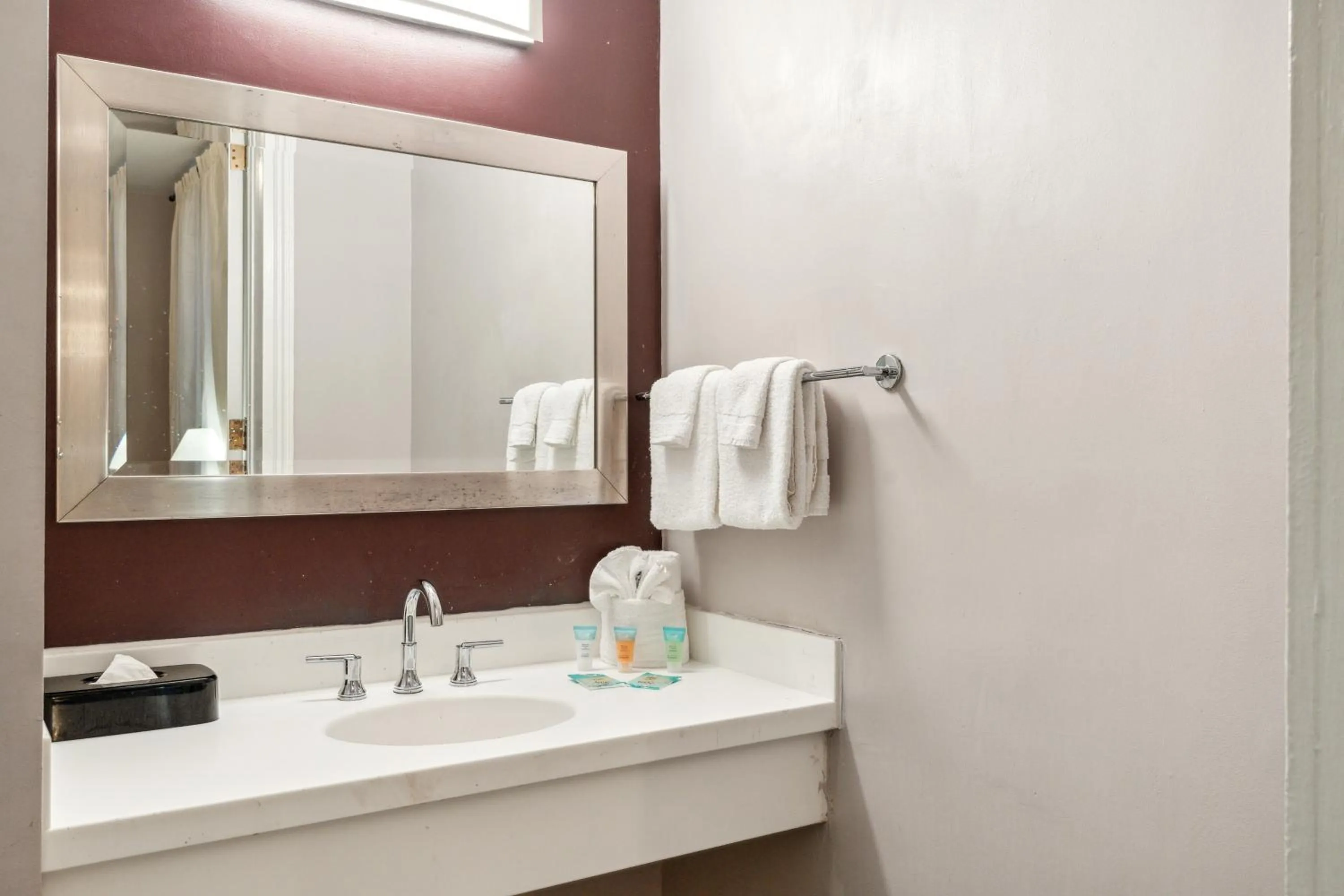 Bathroom in Maison Saint Charles