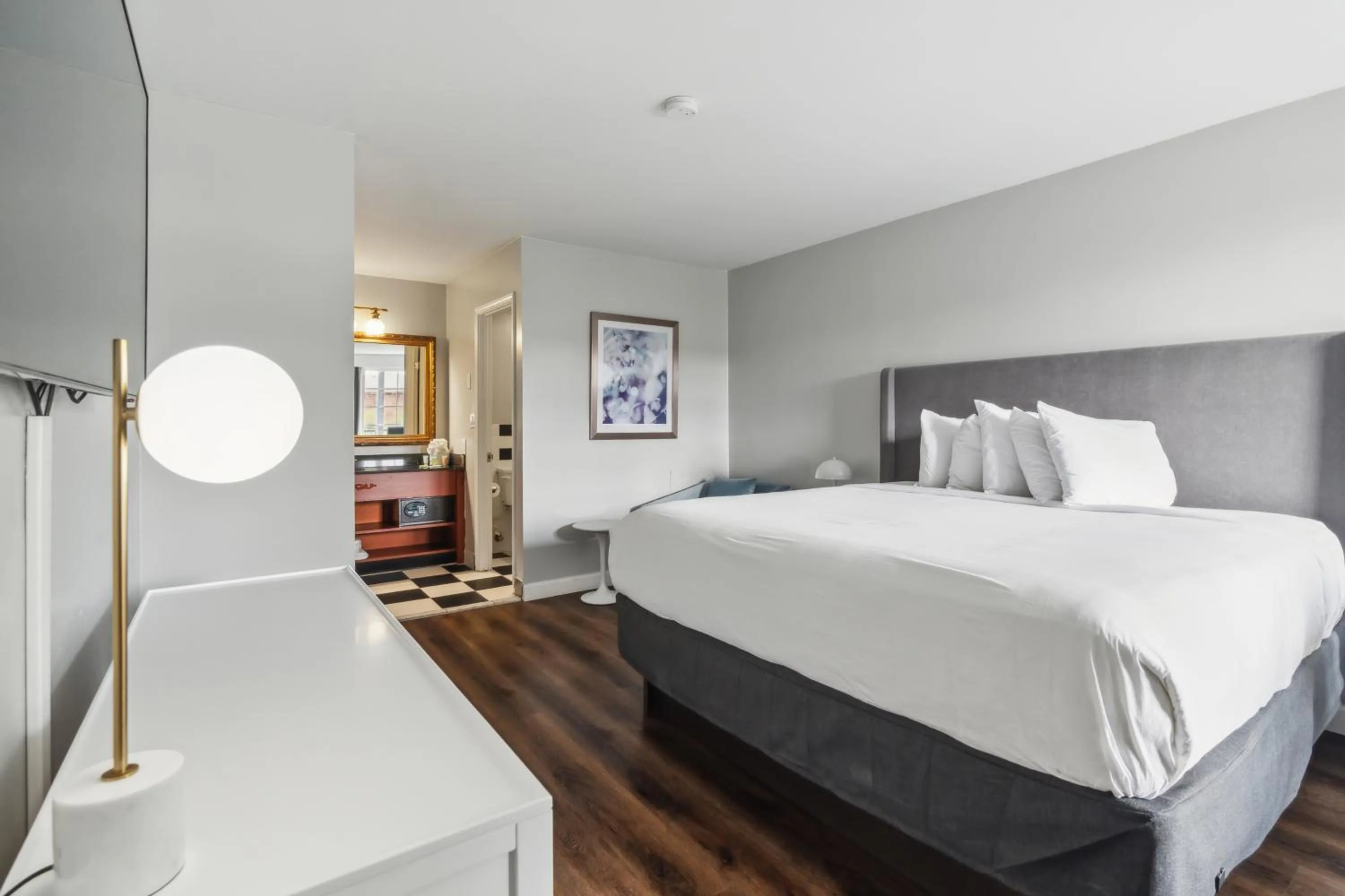 Bed in Maison Saint Charles