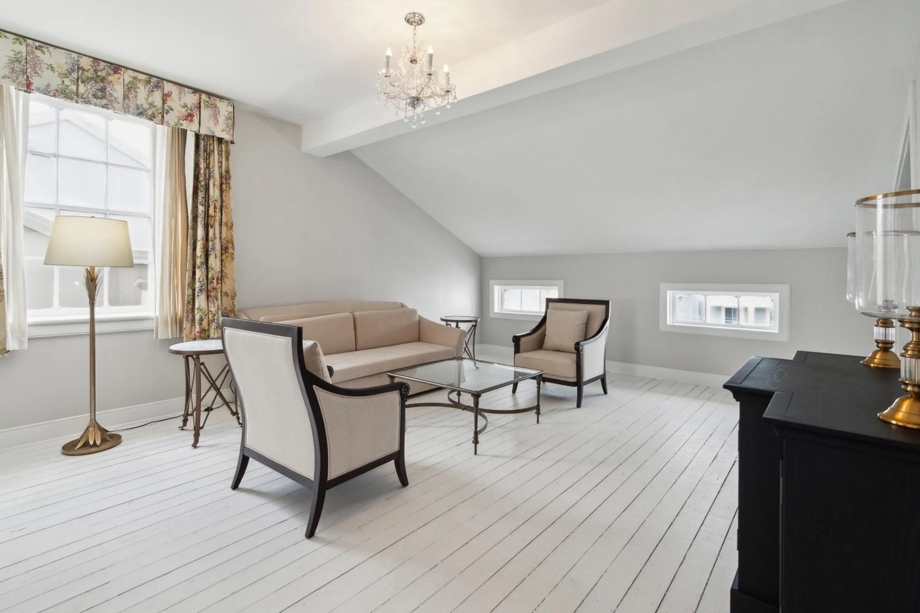Living room in Maison Saint Charles