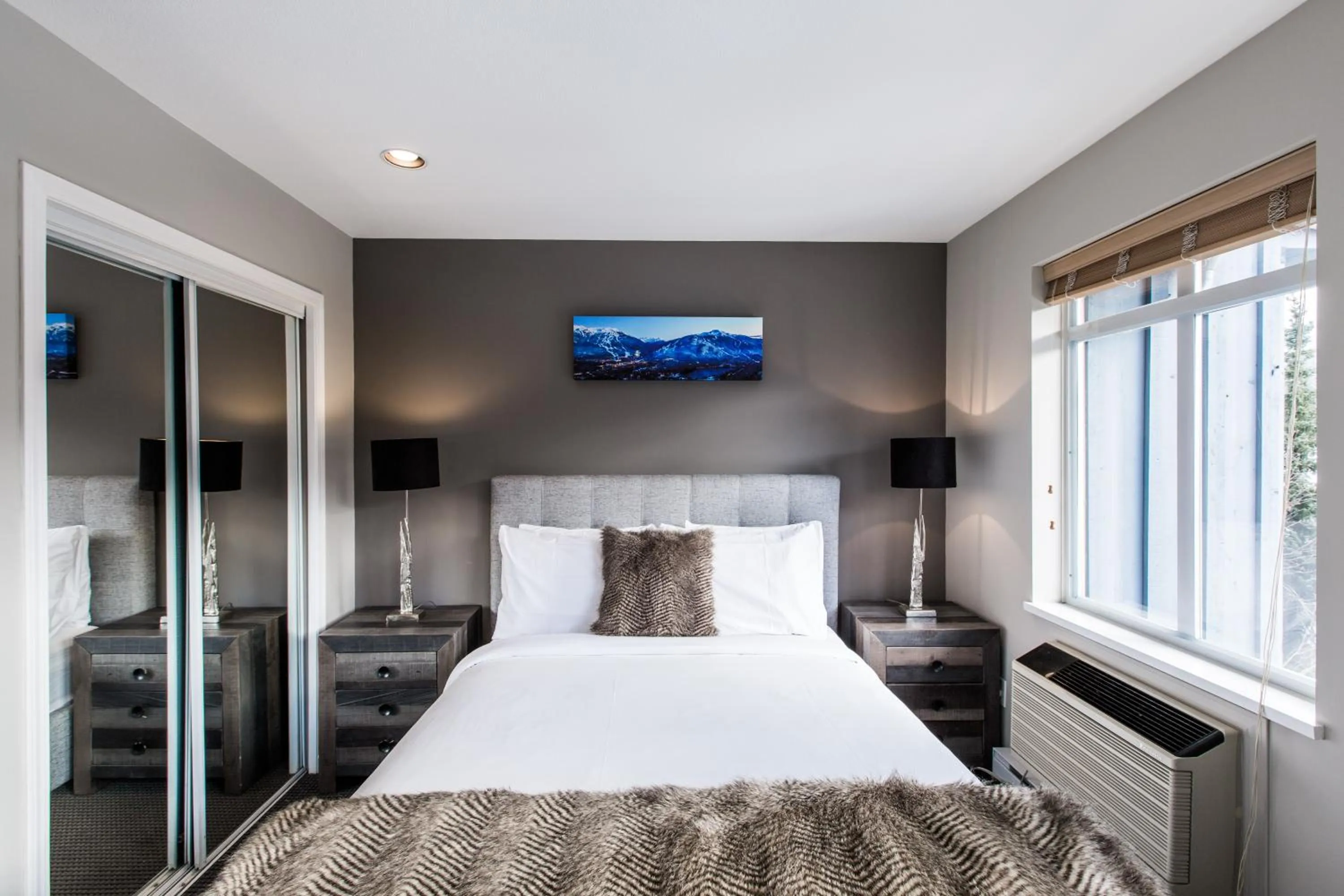 Bedroom, Bed in Whistler Blackcomb Vacation Rentals - Village North