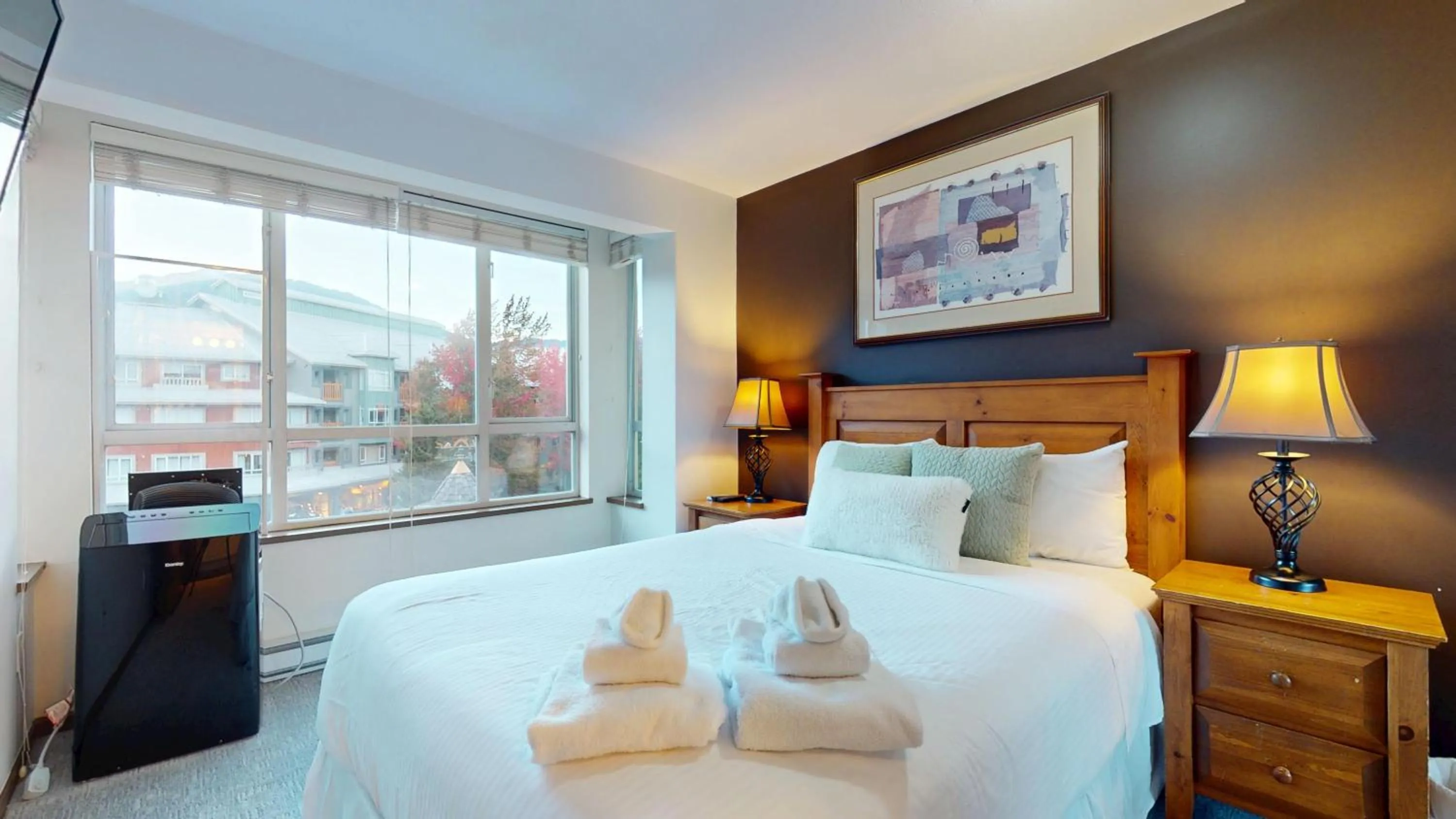 Bed in Whistler Blackcomb Vacation Rentals - Village North