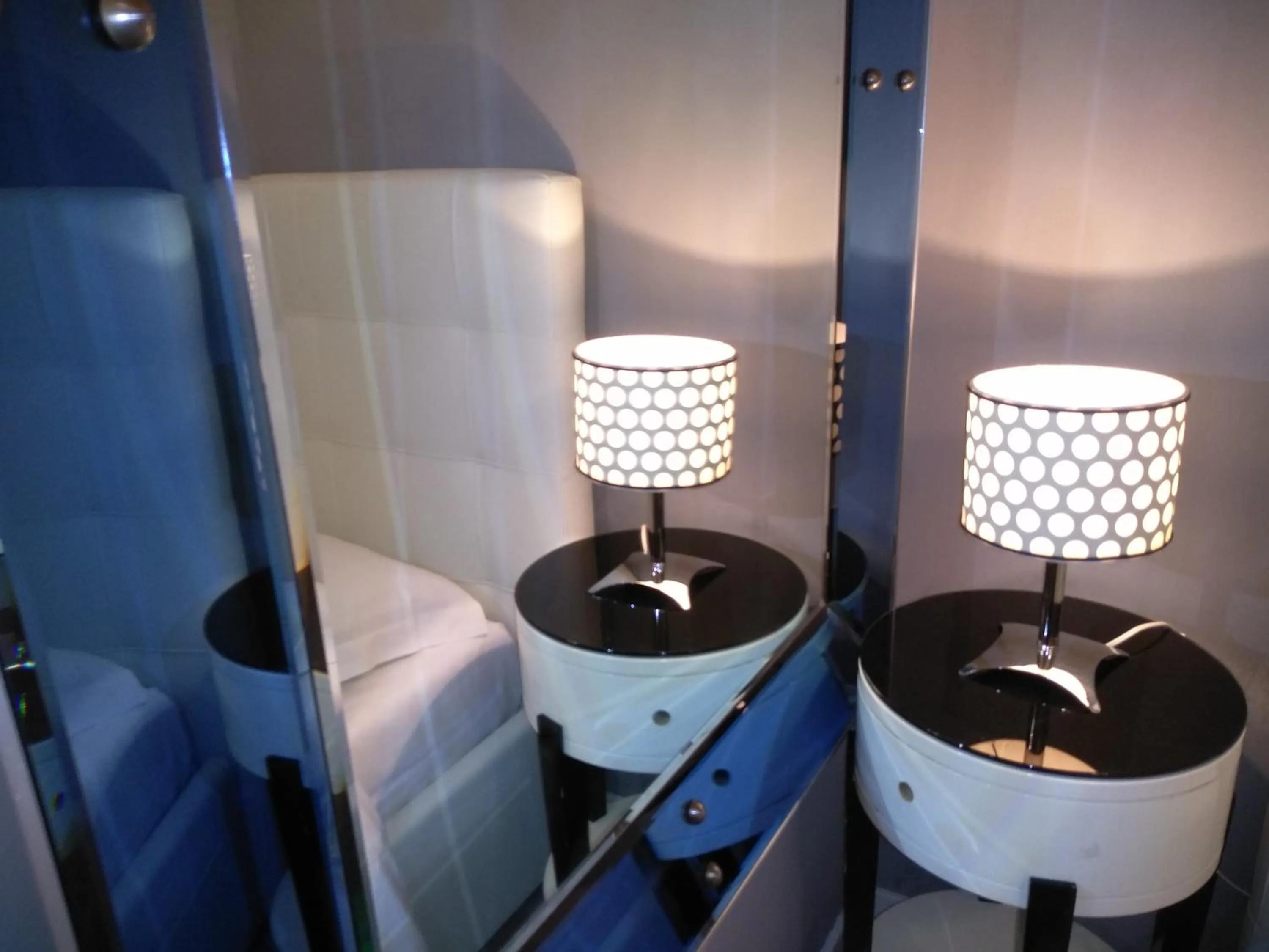 Bedroom in White Vatican