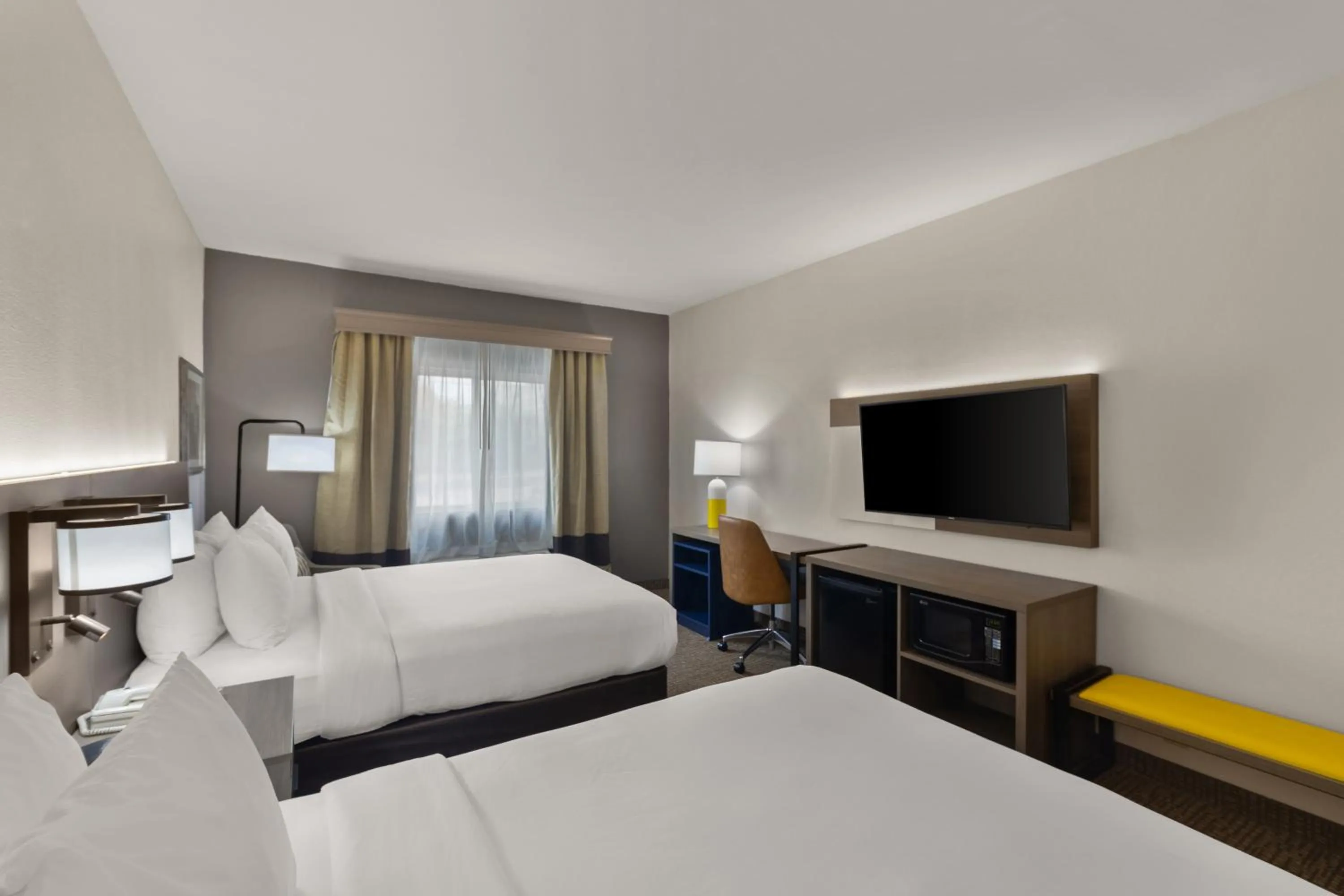 Bedroom, Bed in Comfort Inn & Suites Austin North Loop