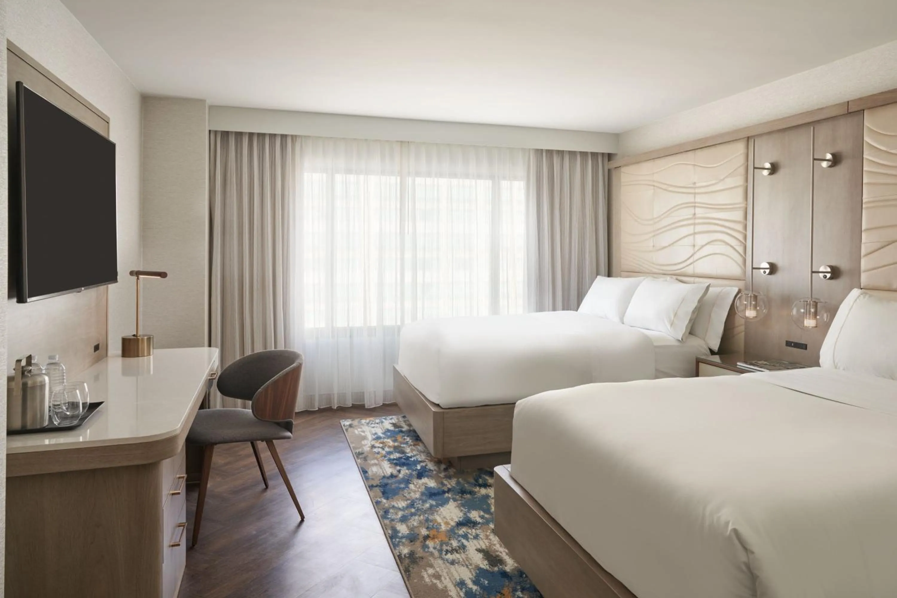 Photo of the whole room, Bed in The Westin Indianapolis