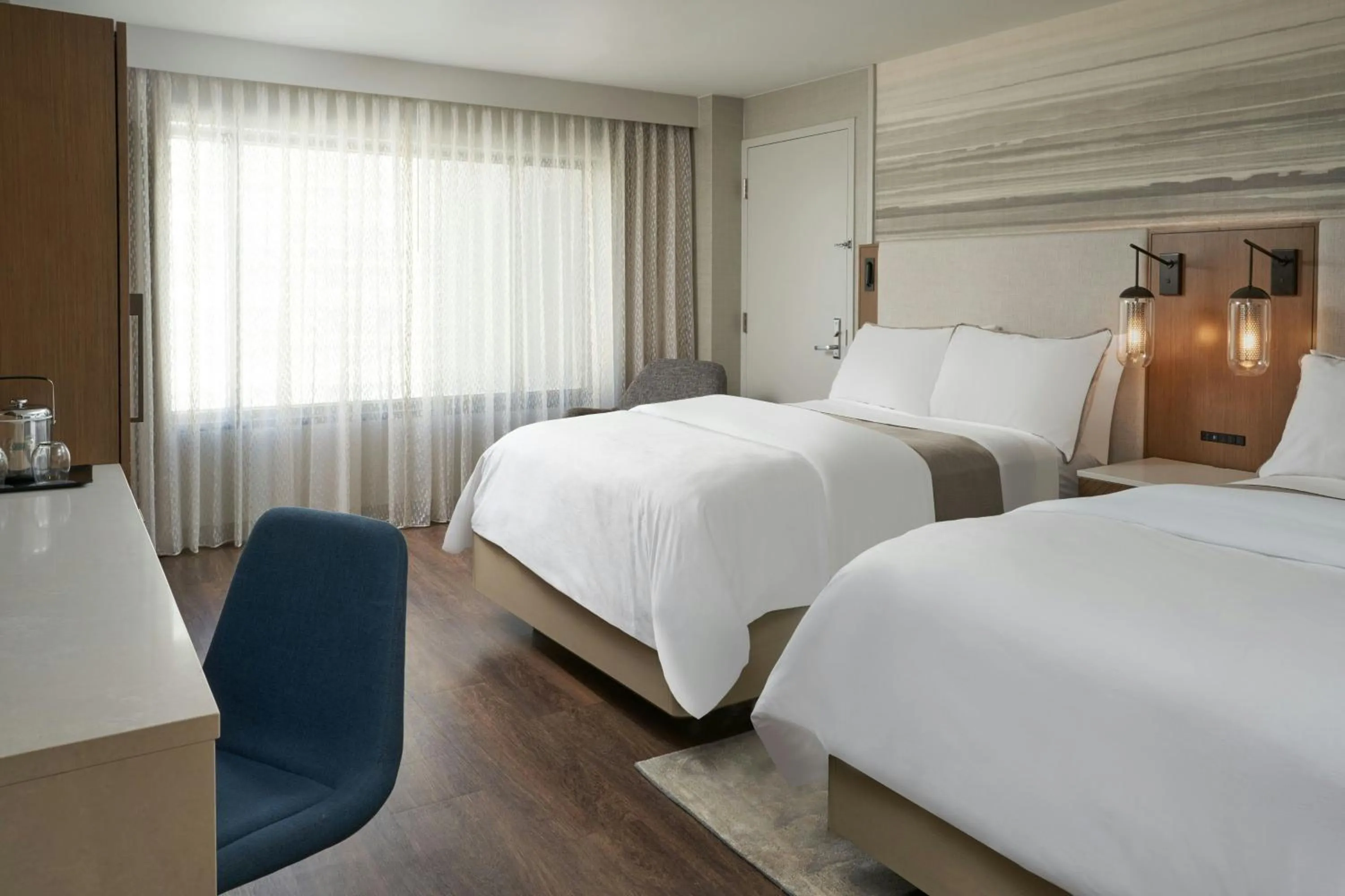 Photo of the whole room, Bed in The Westin Indianapolis