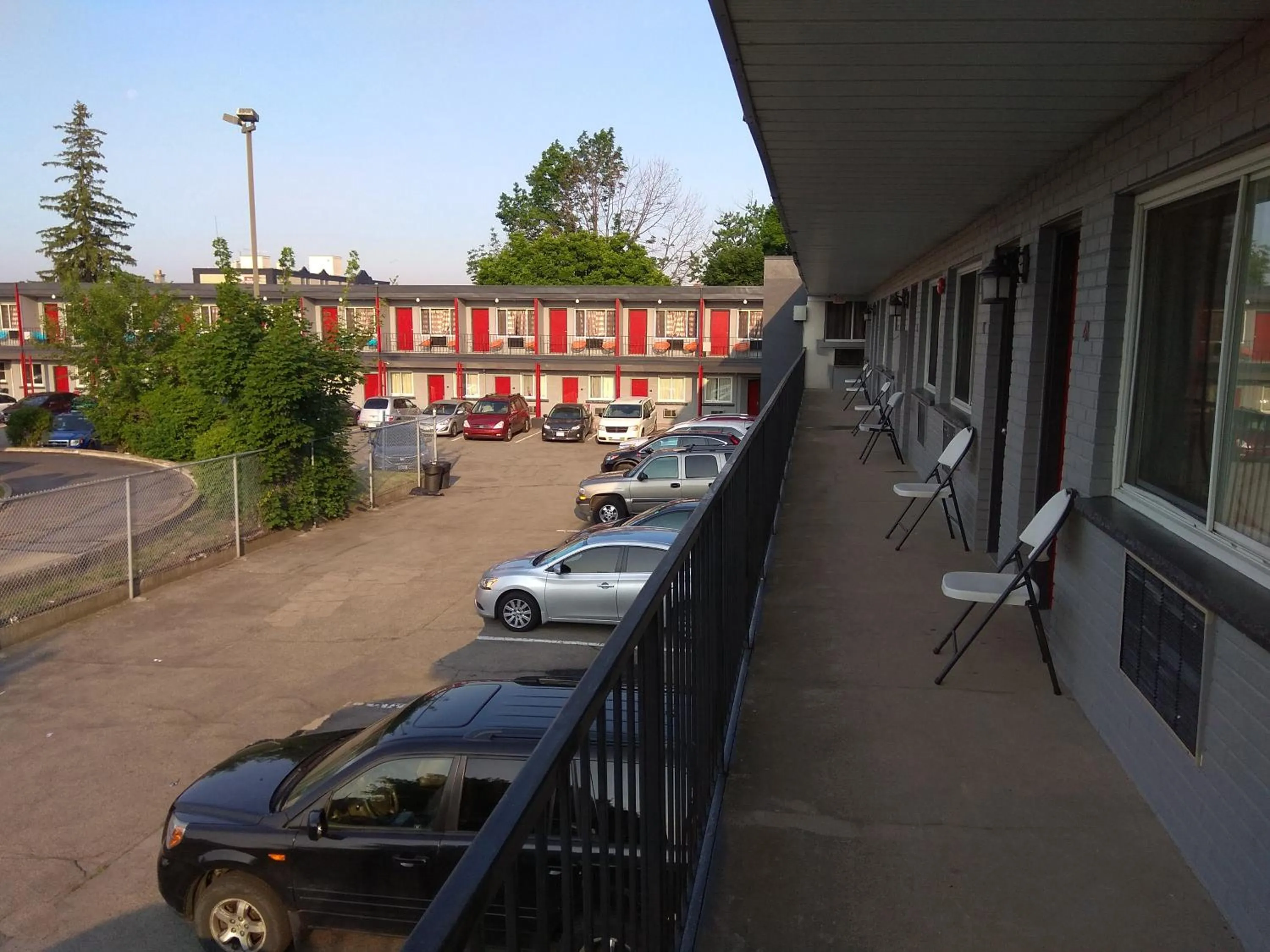 Property building in Sunrise Inn