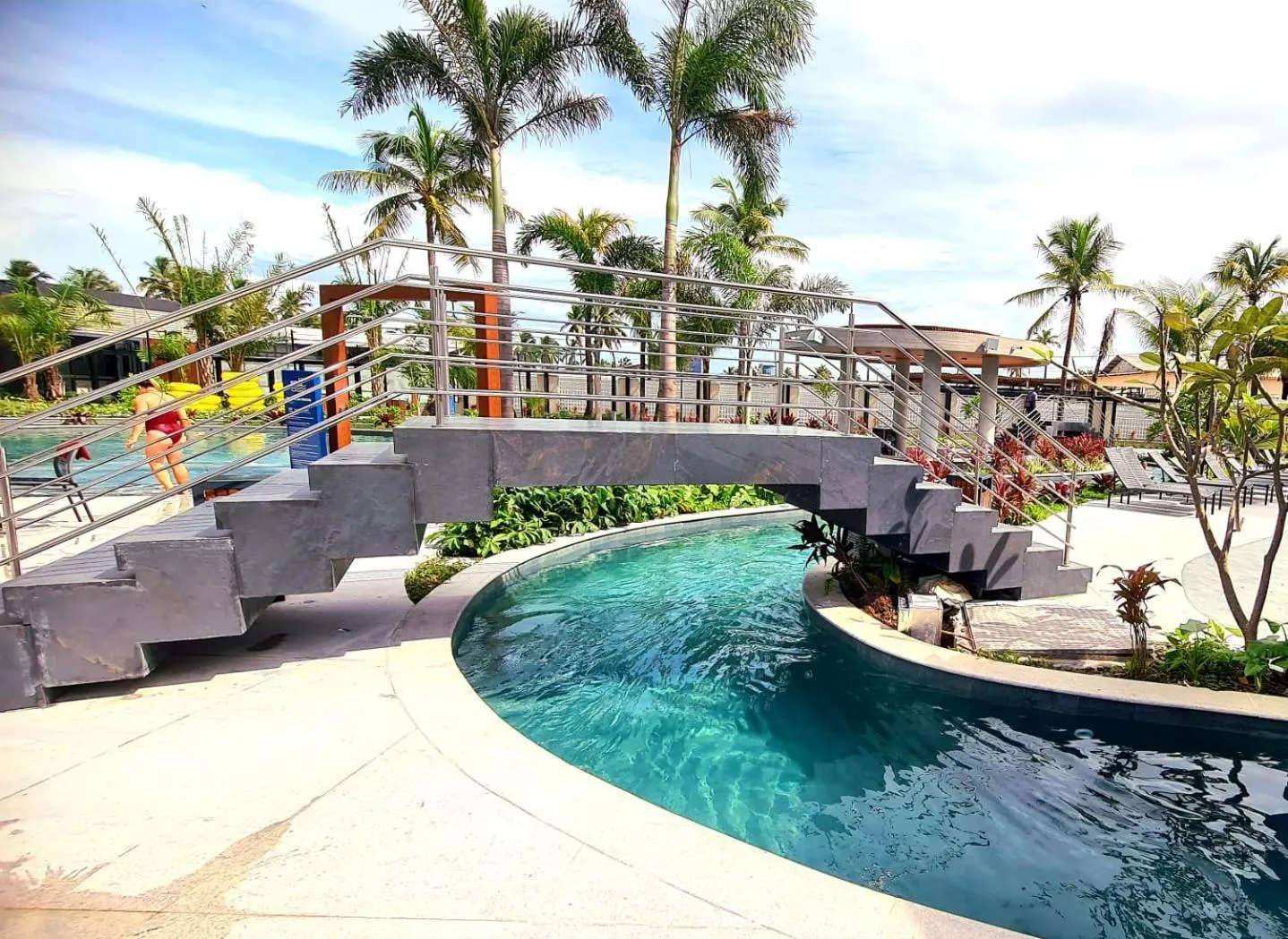 Swimming pool in Salinas Premium Resort