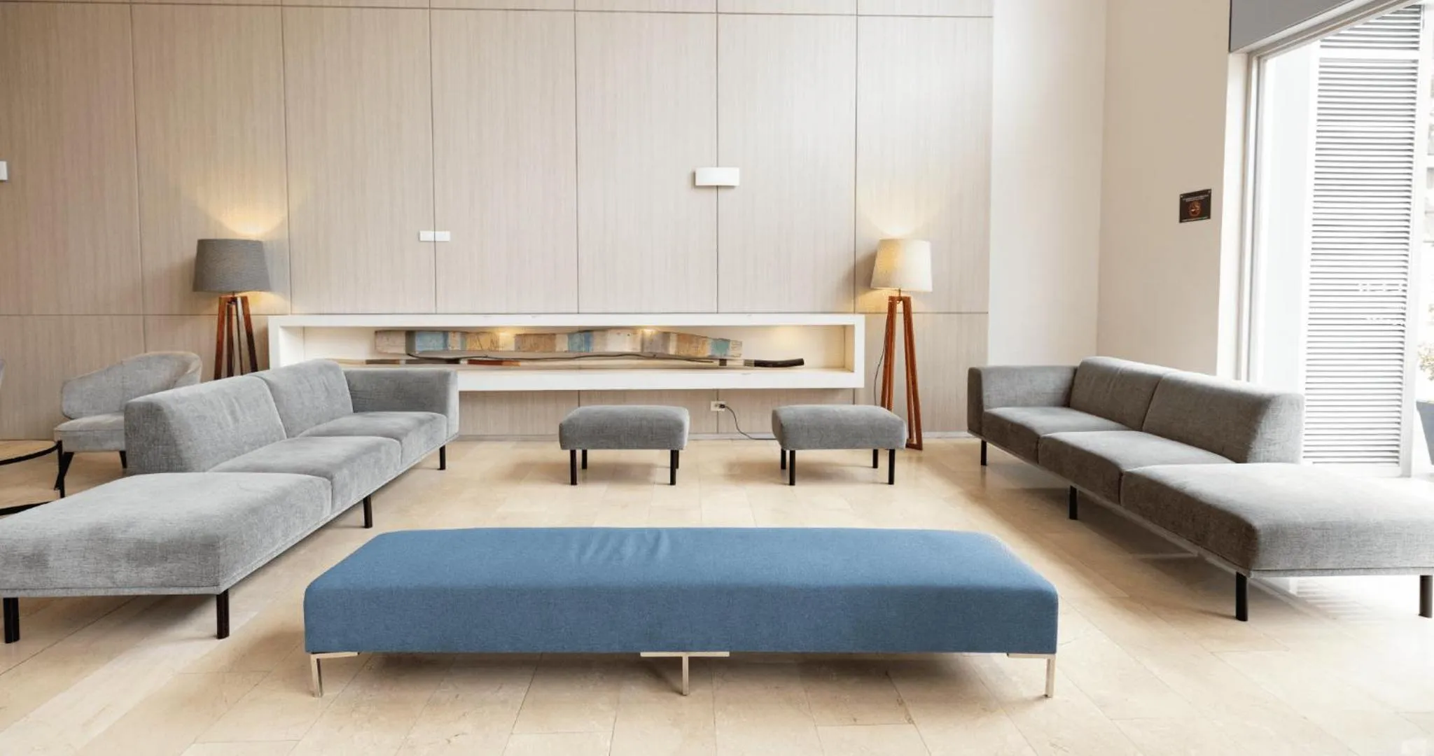 Seating area in Dazzler by Wyndham Lima Miraflores