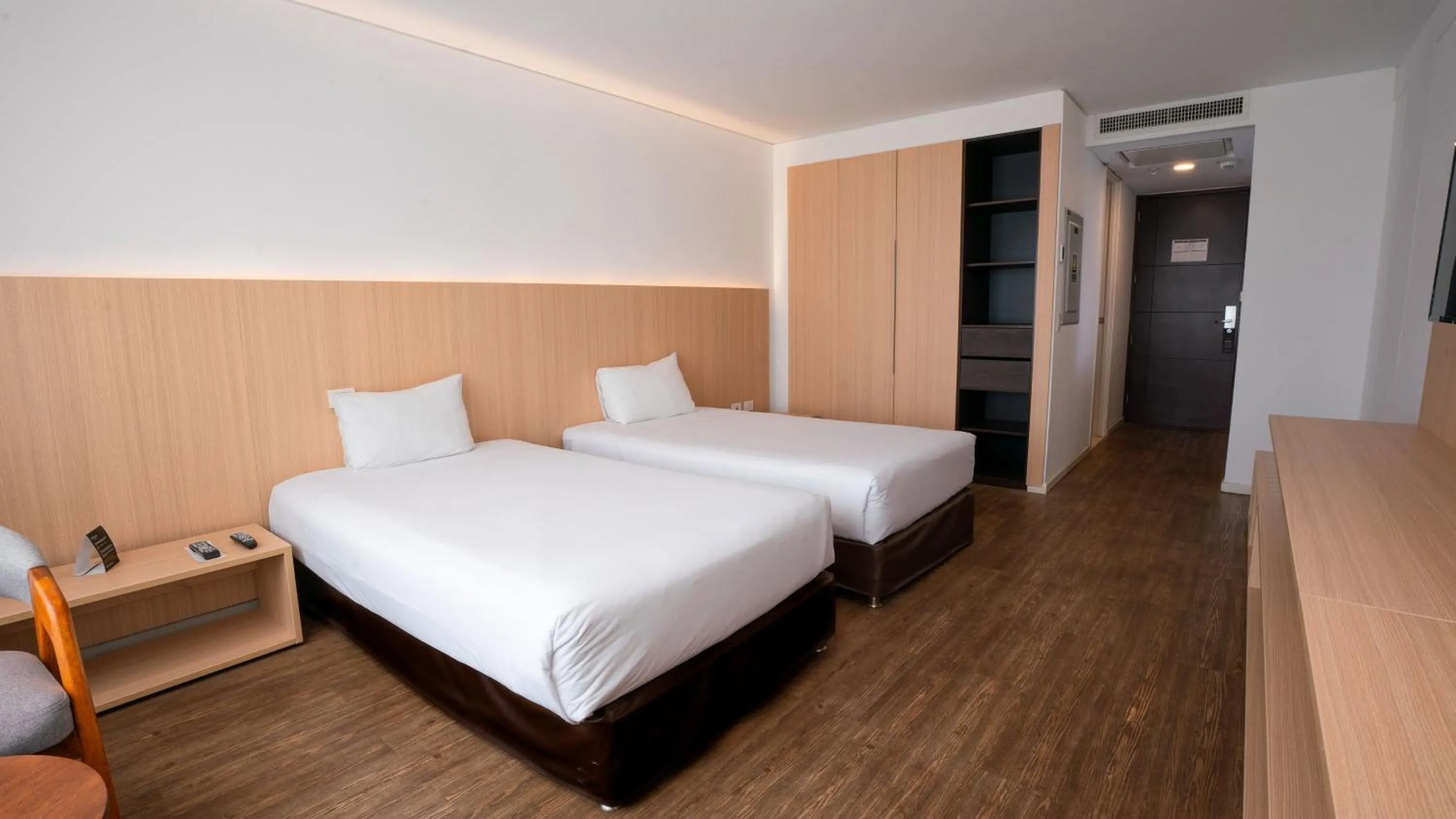 Bed in Dazzler by Wyndham Lima Miraflores