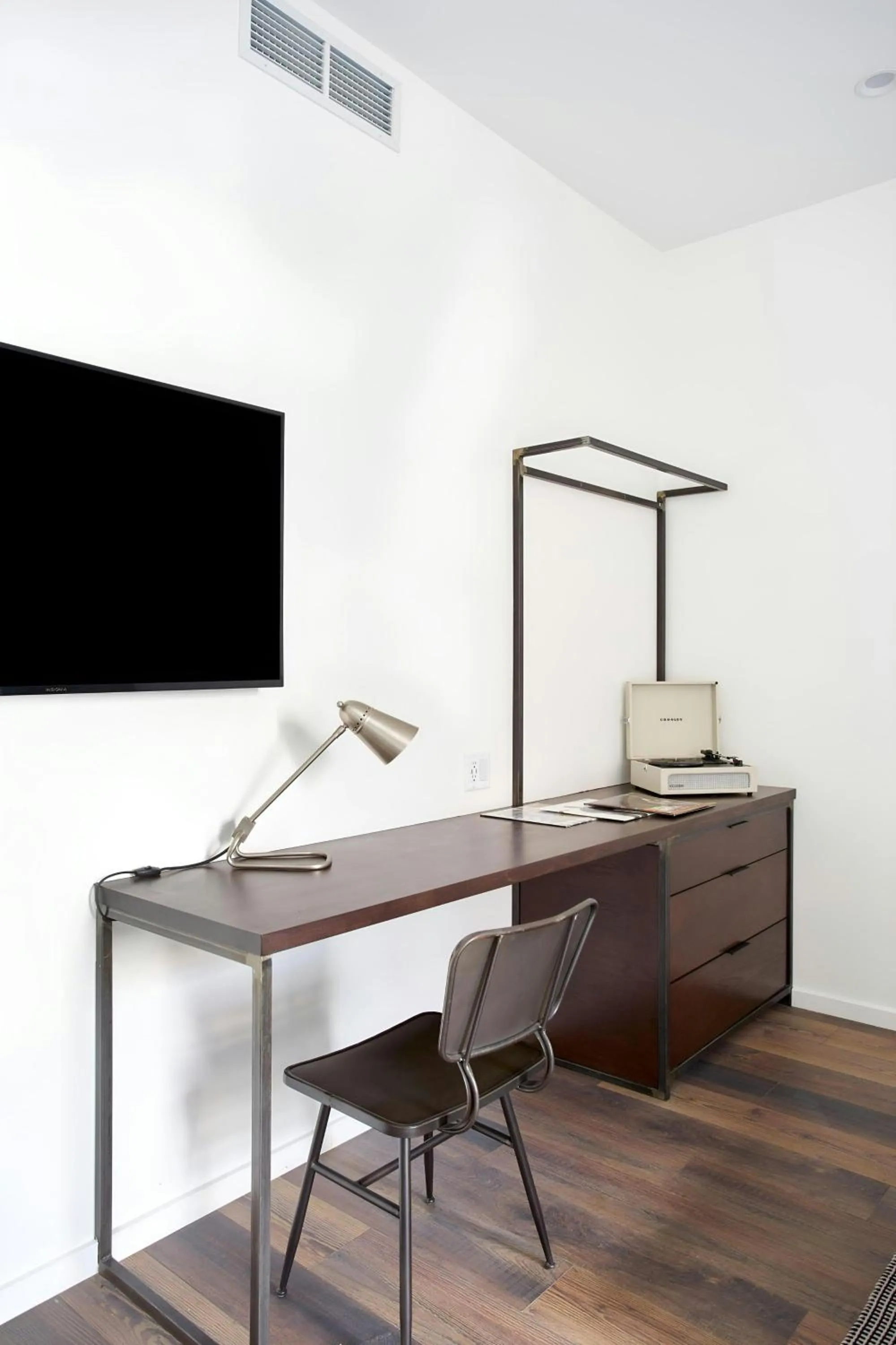 Photo of the whole room in The Queen Hotel Queen Village, Sonder by Marriott Bonvoy