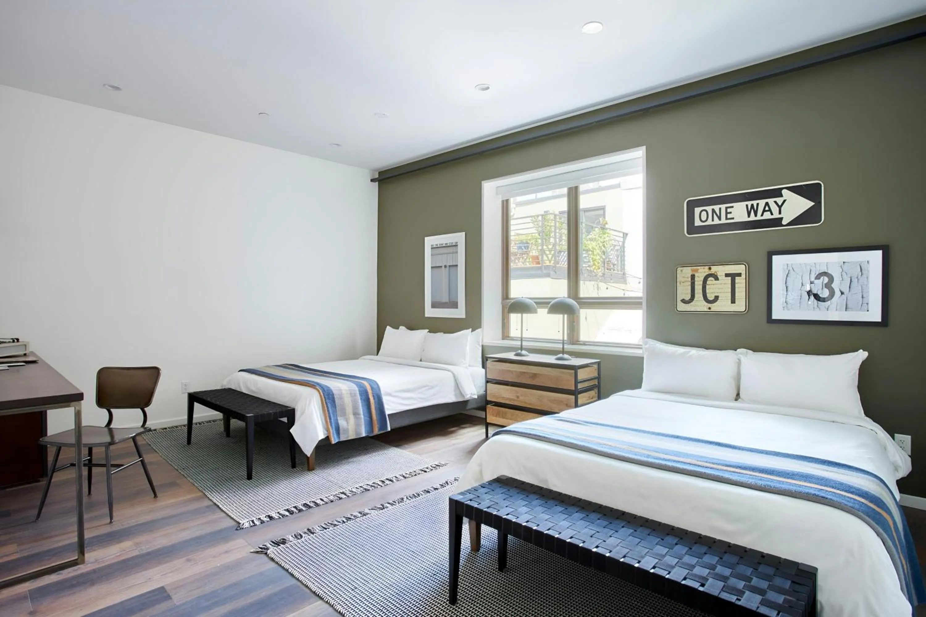 Bedroom, Bed in The Queen Hotel Queen Village, Sonder by Marriott Bonvoy