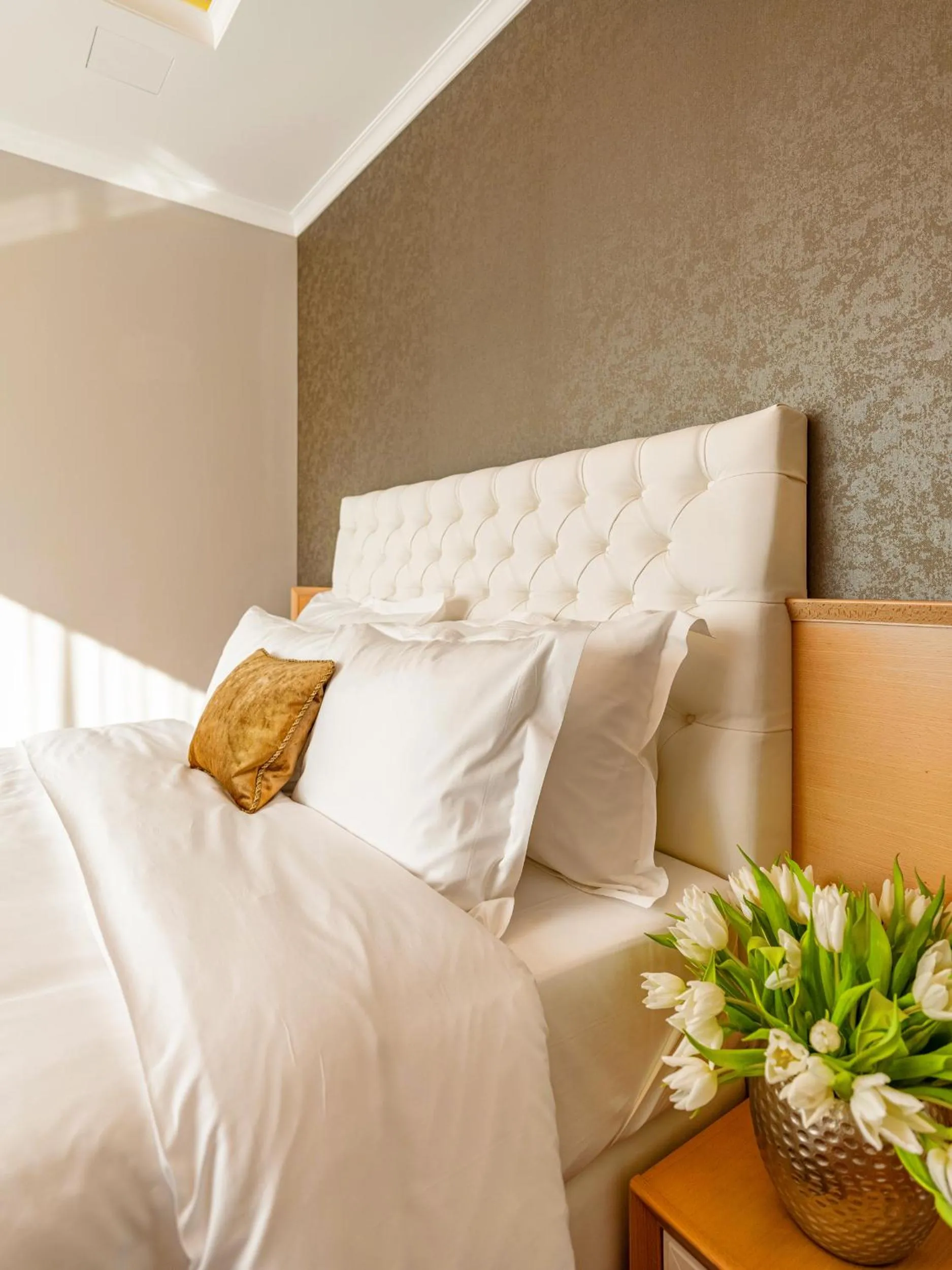 Bed in Pergola Boutique Hotel