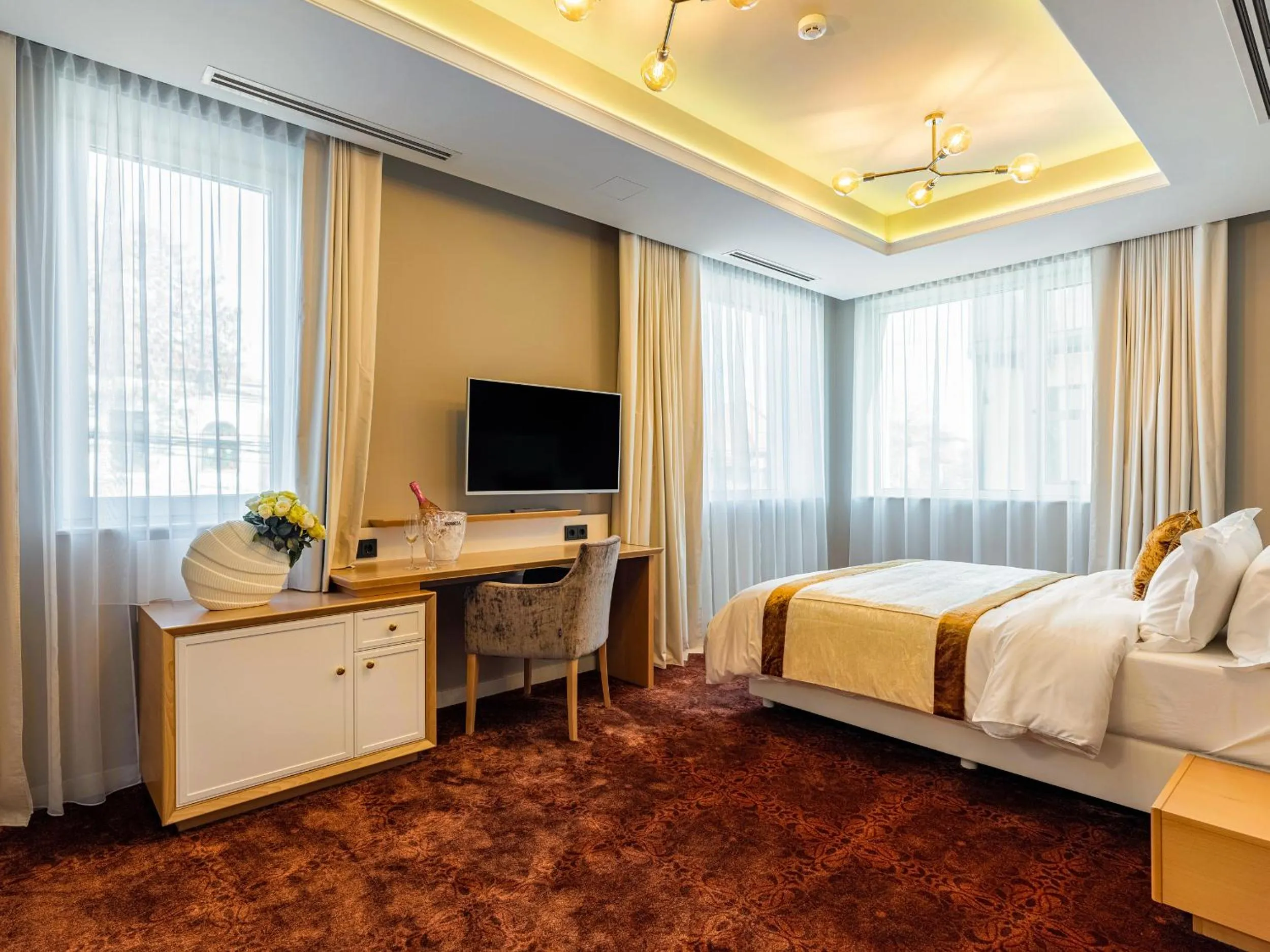 Bed in Pergola Boutique Hotel