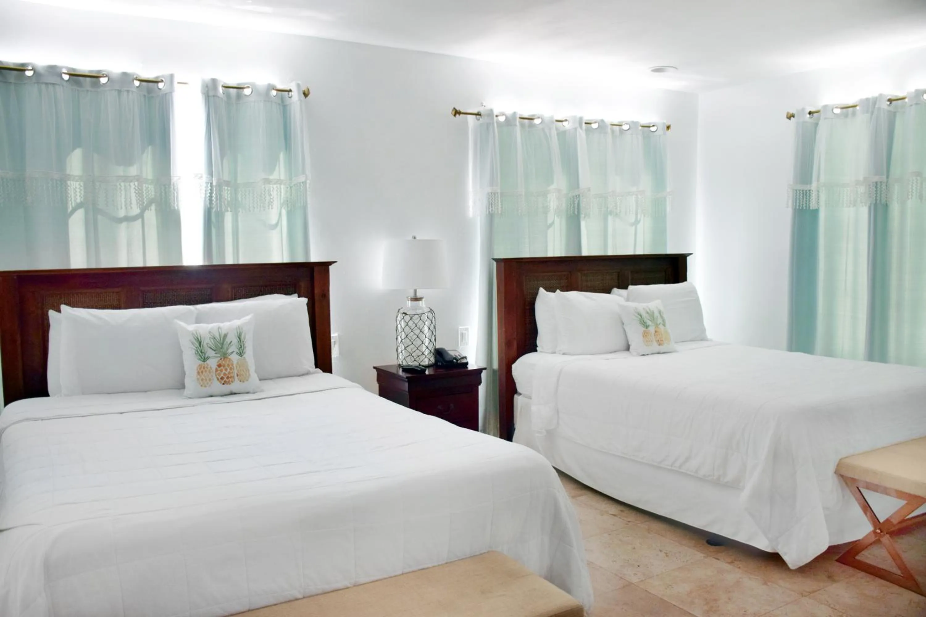 Bedroom, Bed in Beach Park Hotel