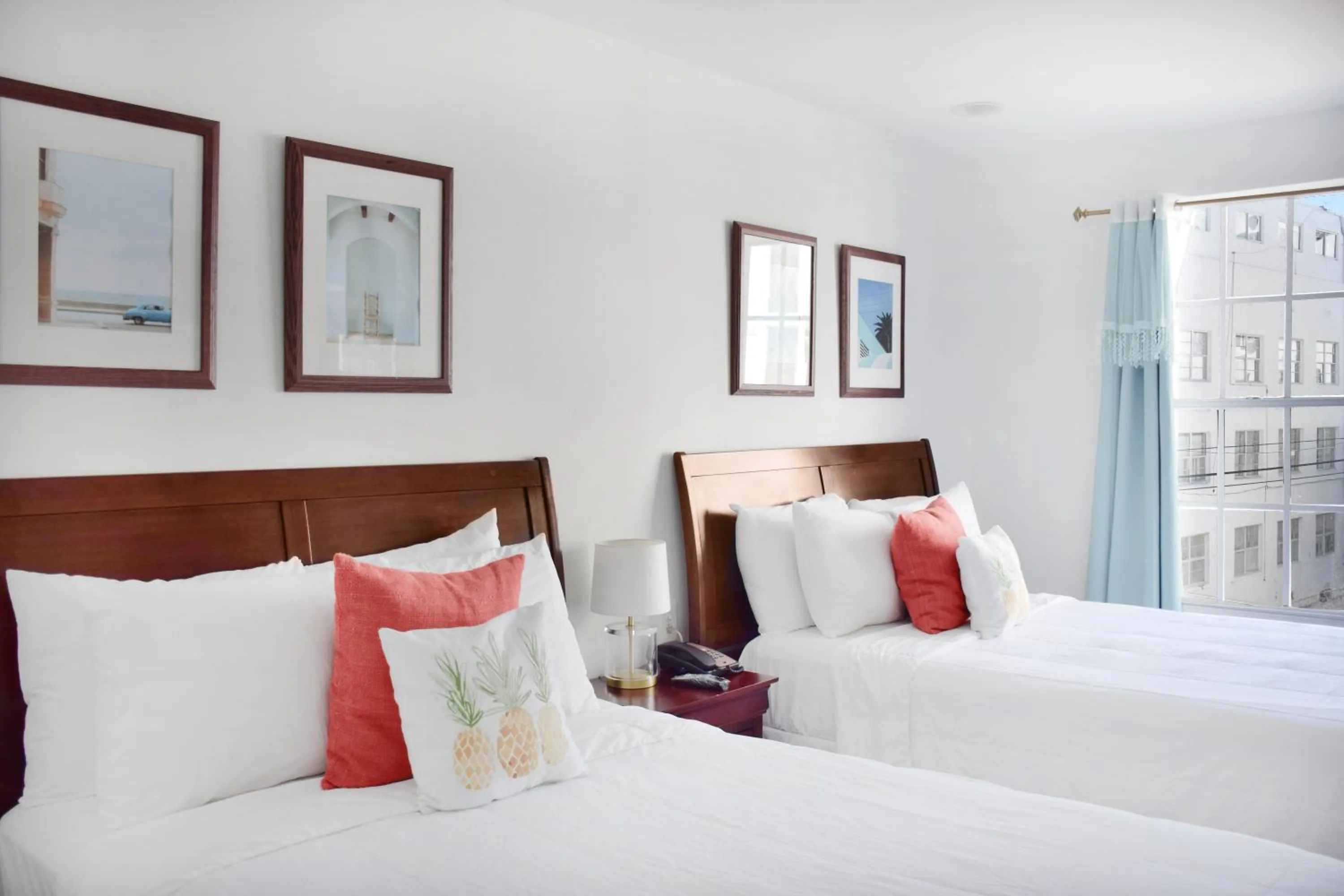 Bedroom, Bed in Beach Park Hotel