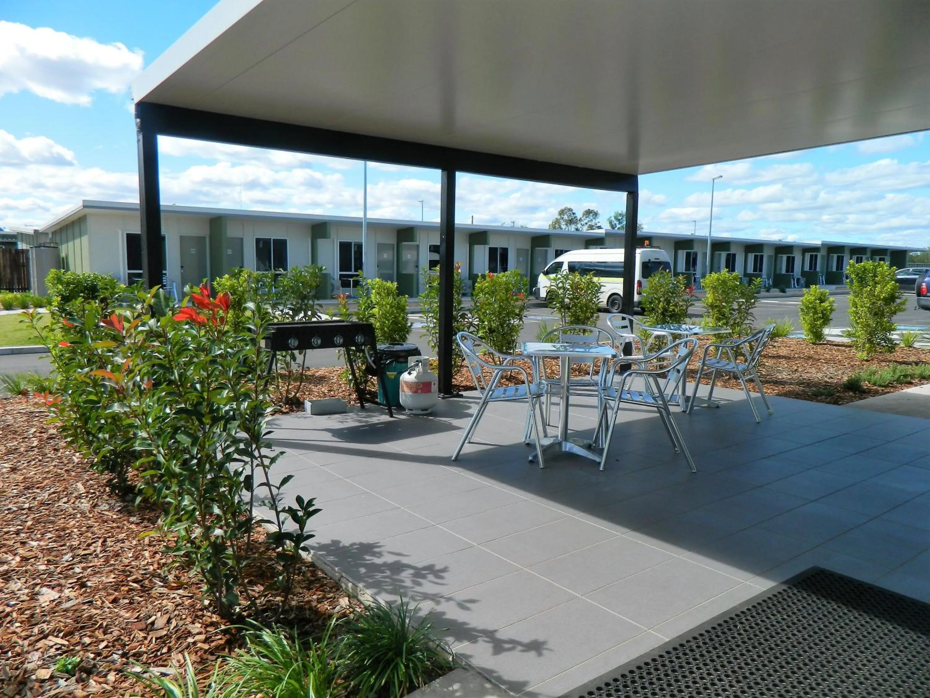 Property building in Dooleys Tavern and Motel Capella