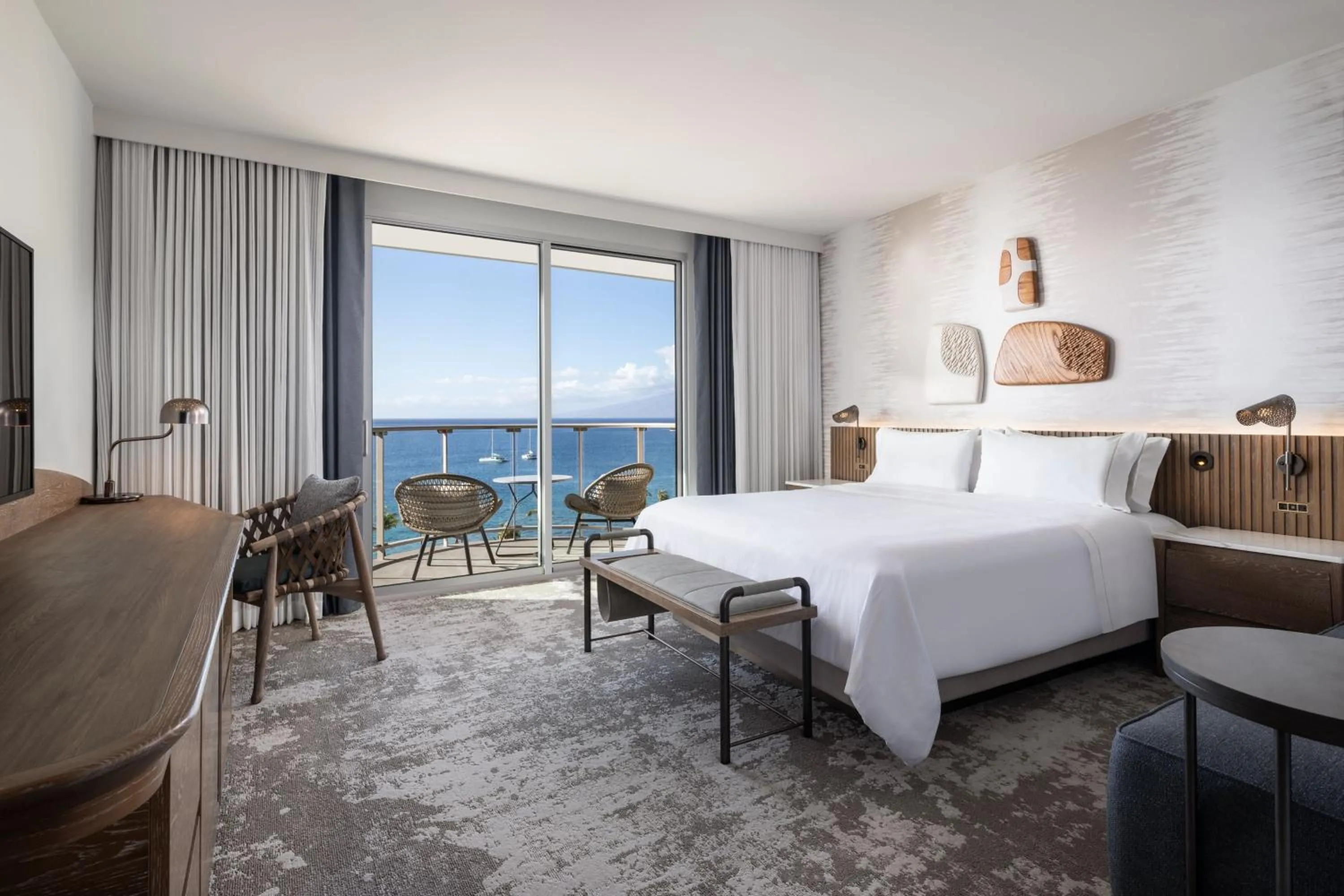 Photo of the whole room, Bed in The Westin Maui Resort & Spa, Ka'anapali