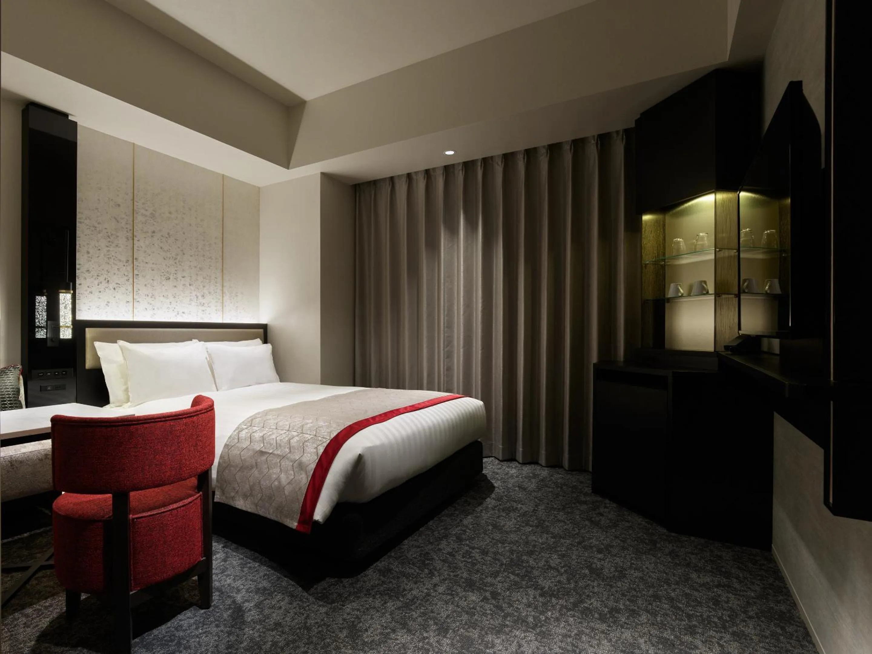 Photo of the whole room, Bed in Mitsui Garden Hotel Fukuoka Nakasu