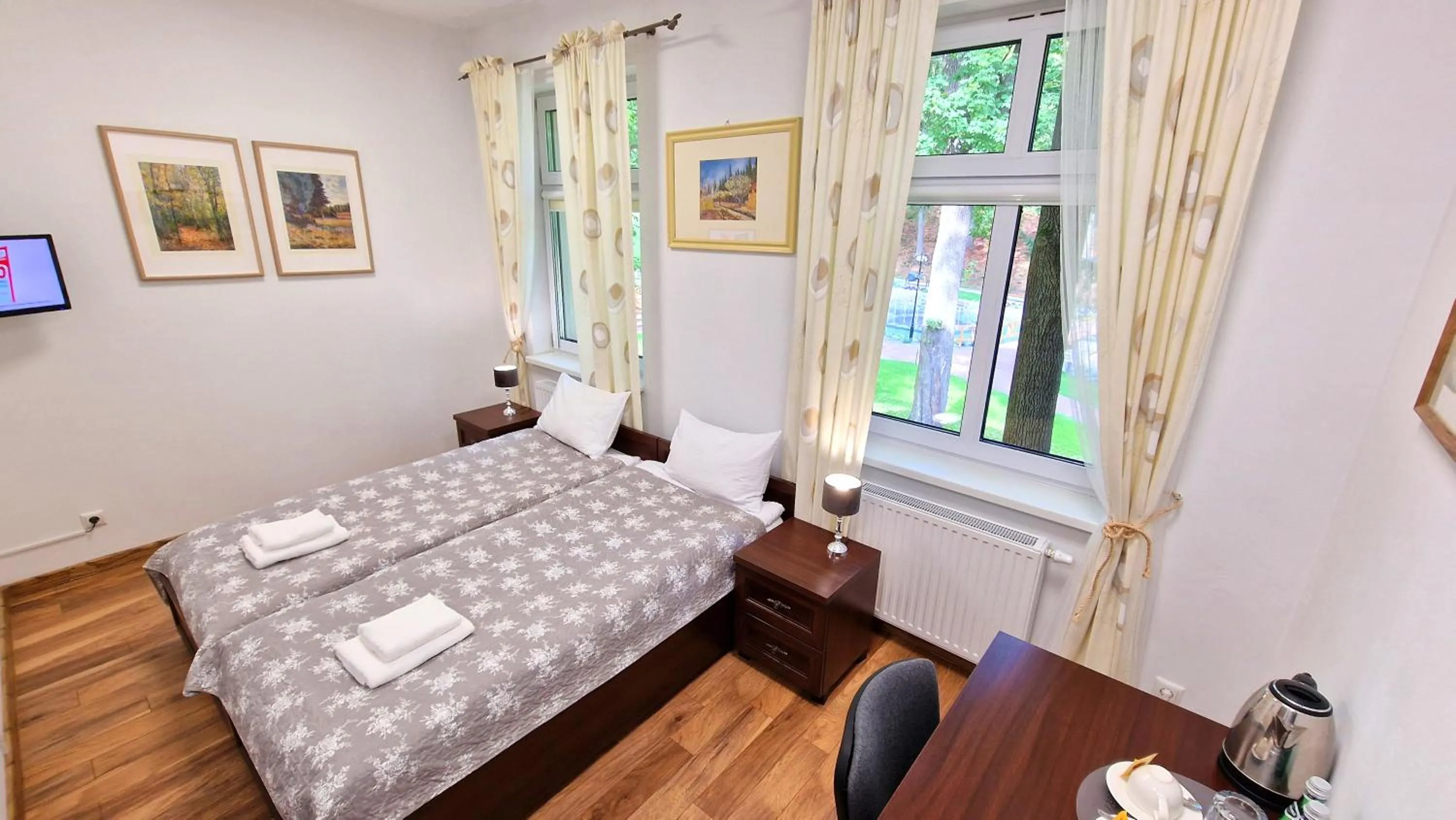 Bed in Petite Charlotta