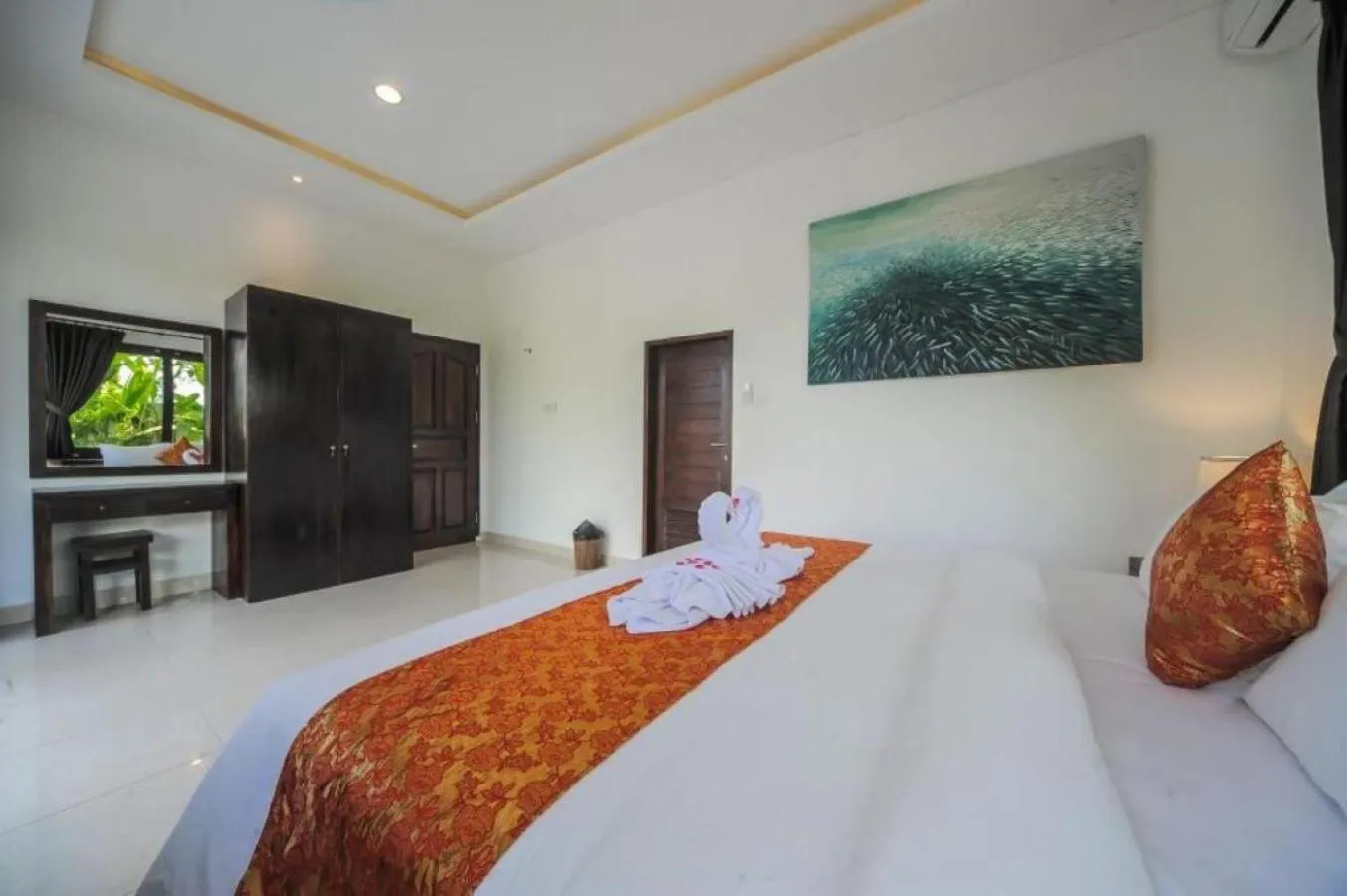 Bedroom, Bed in Villa Rindik Sanur