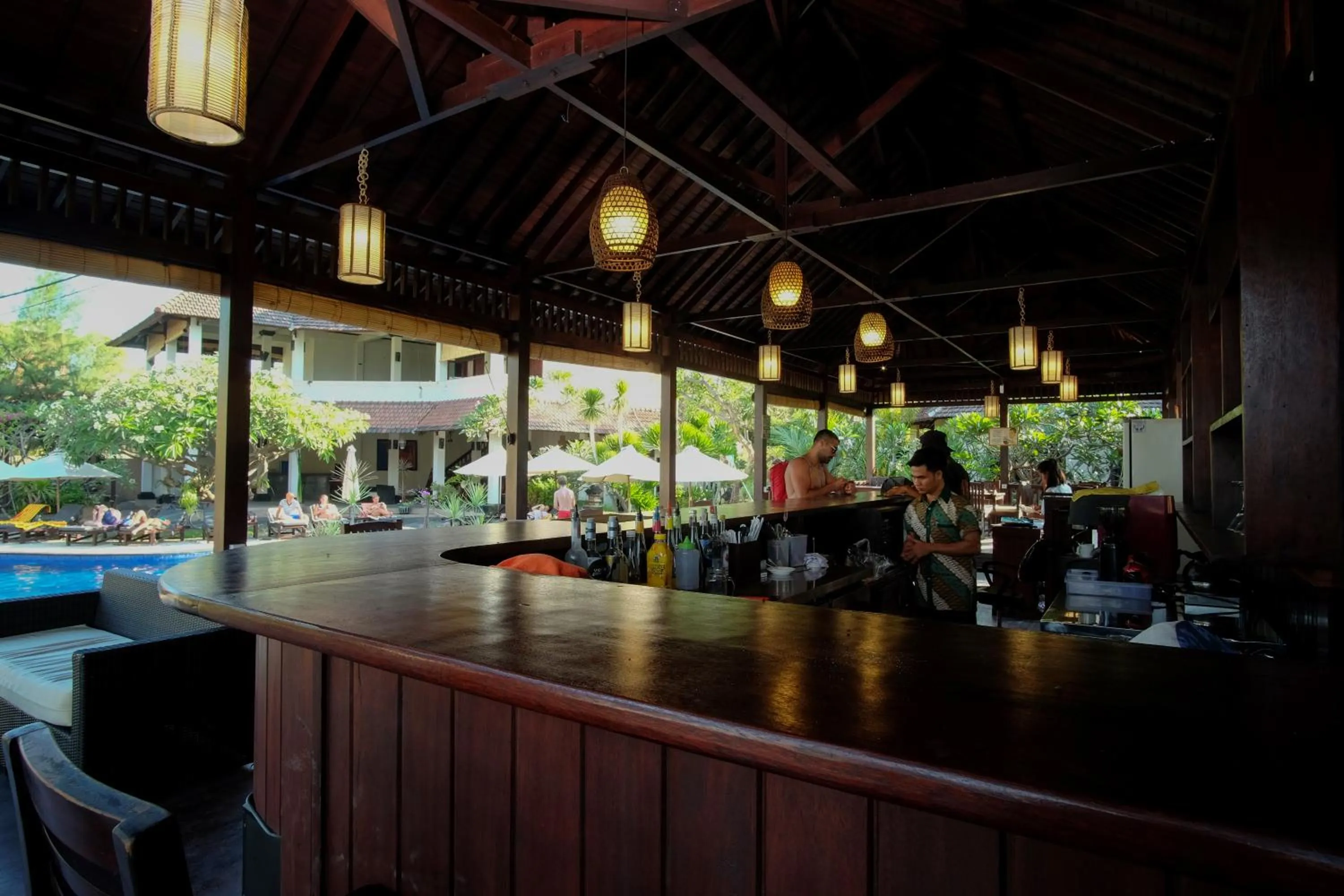 Restaurant/places to eat in Villa Unggul