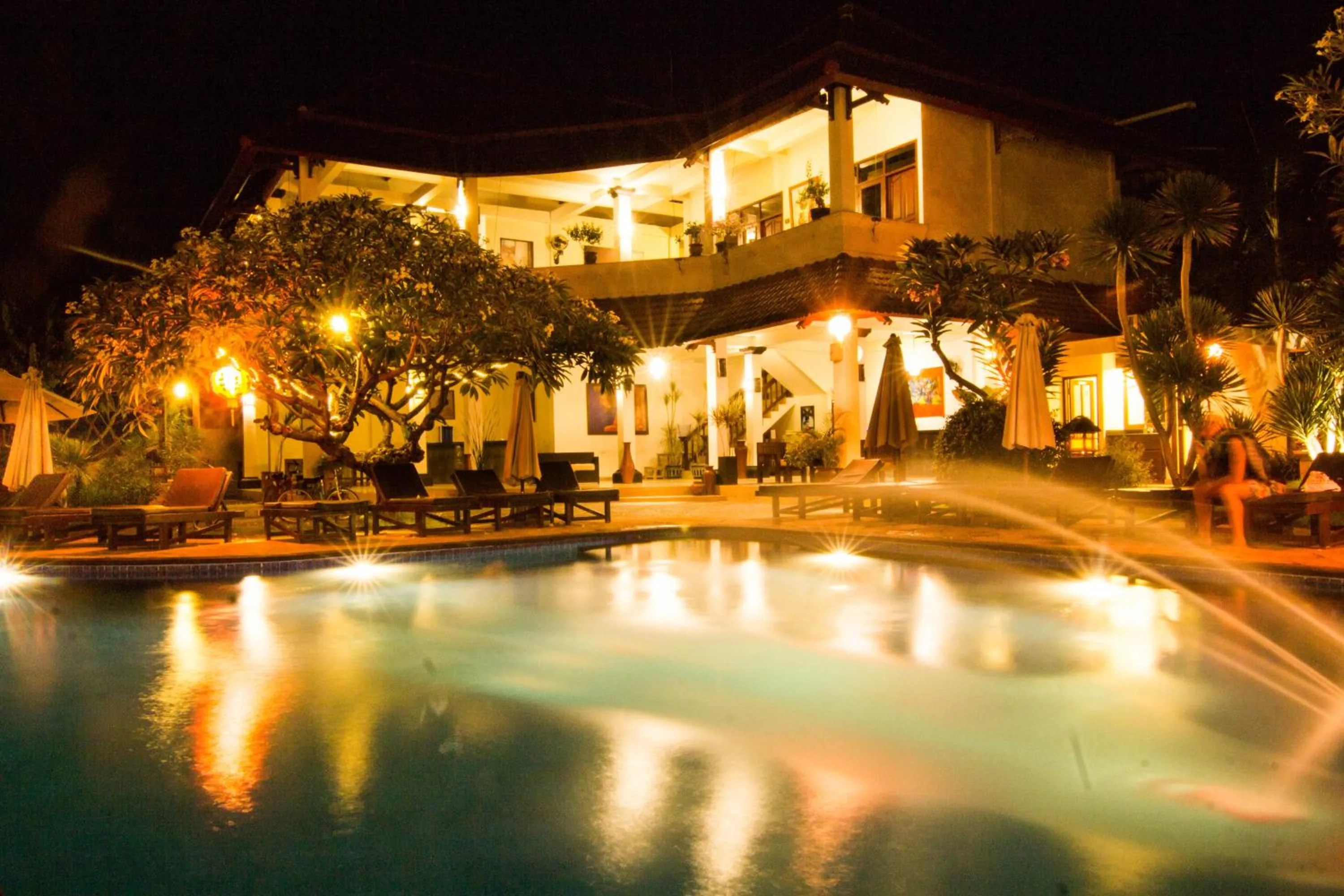 Property building in Villa Unggul