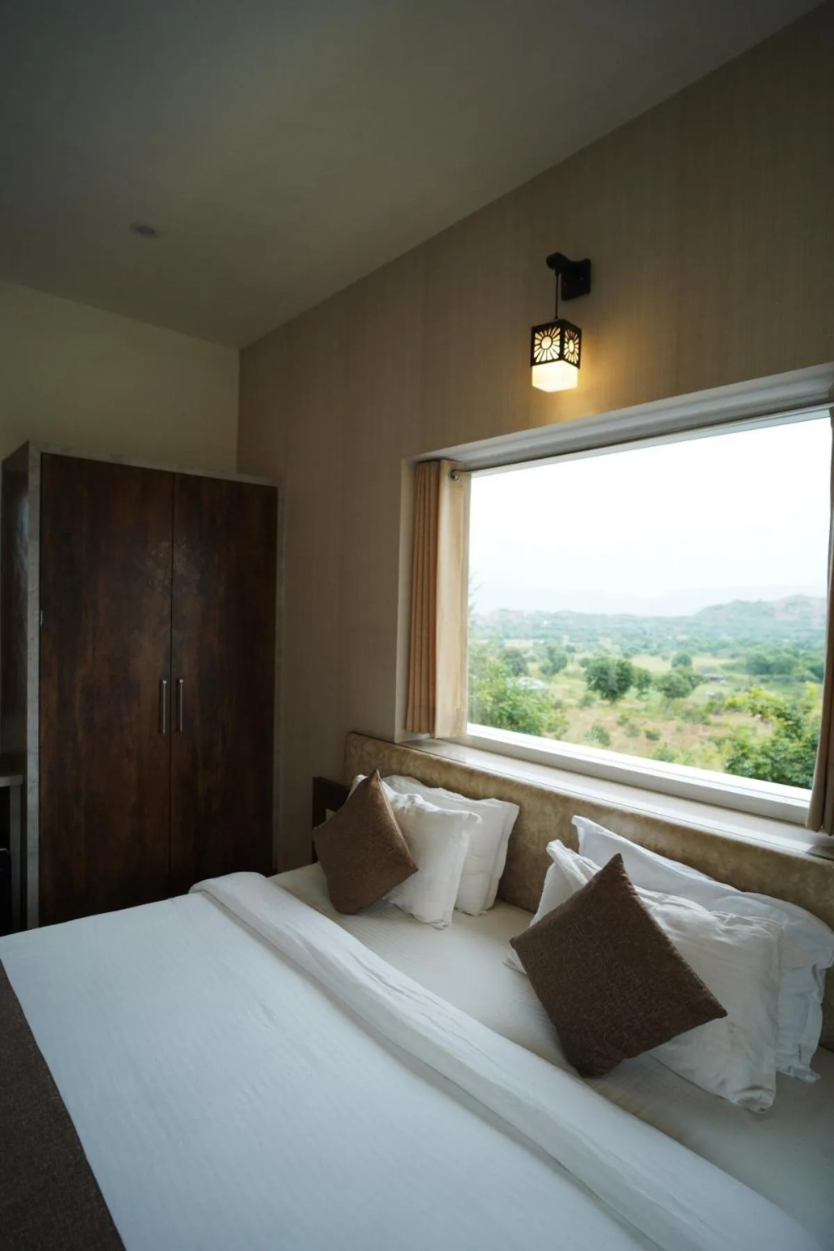 Photo of the whole room, Bed in Amar Bagh Resort