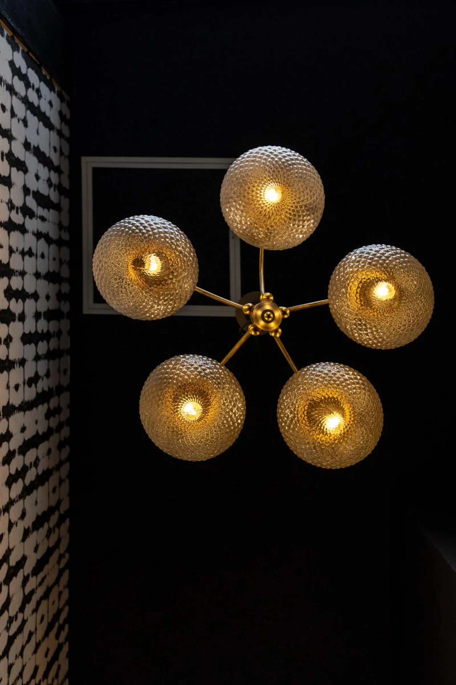 ESTABLISHMENT Asakusa