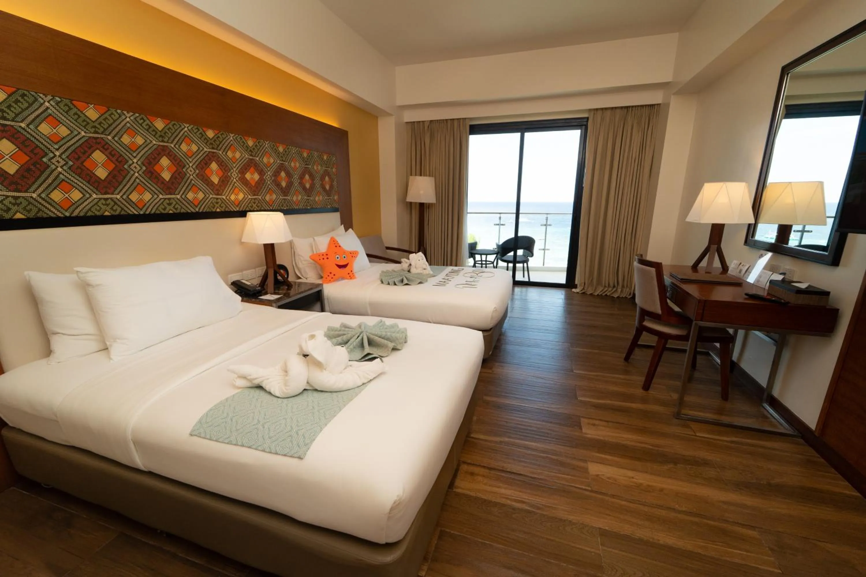 Bed in Best Western Plus The Ivywall Resort-Panglao