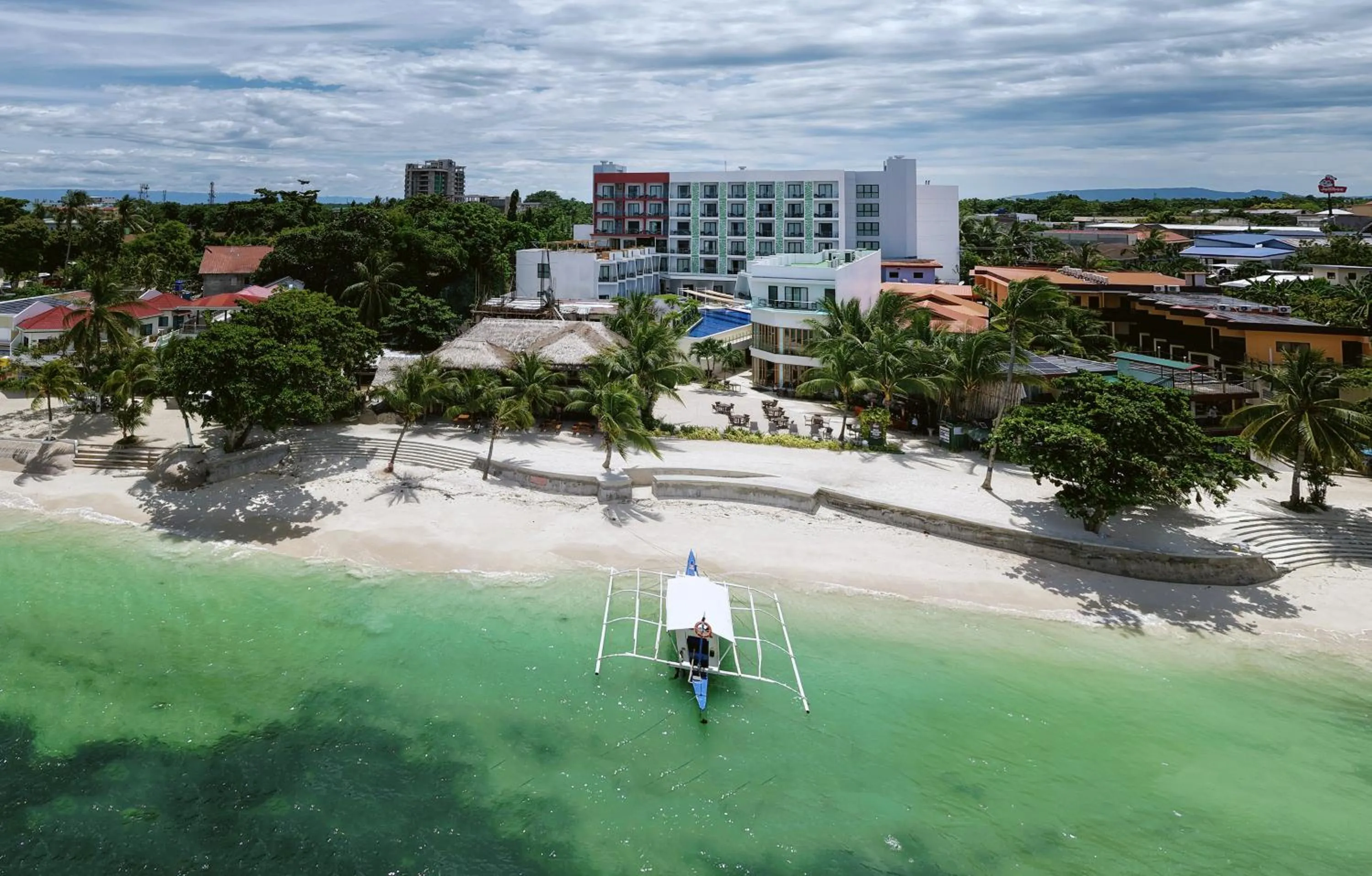 Beach in Best Western Plus The Ivywall Resort-Panglao