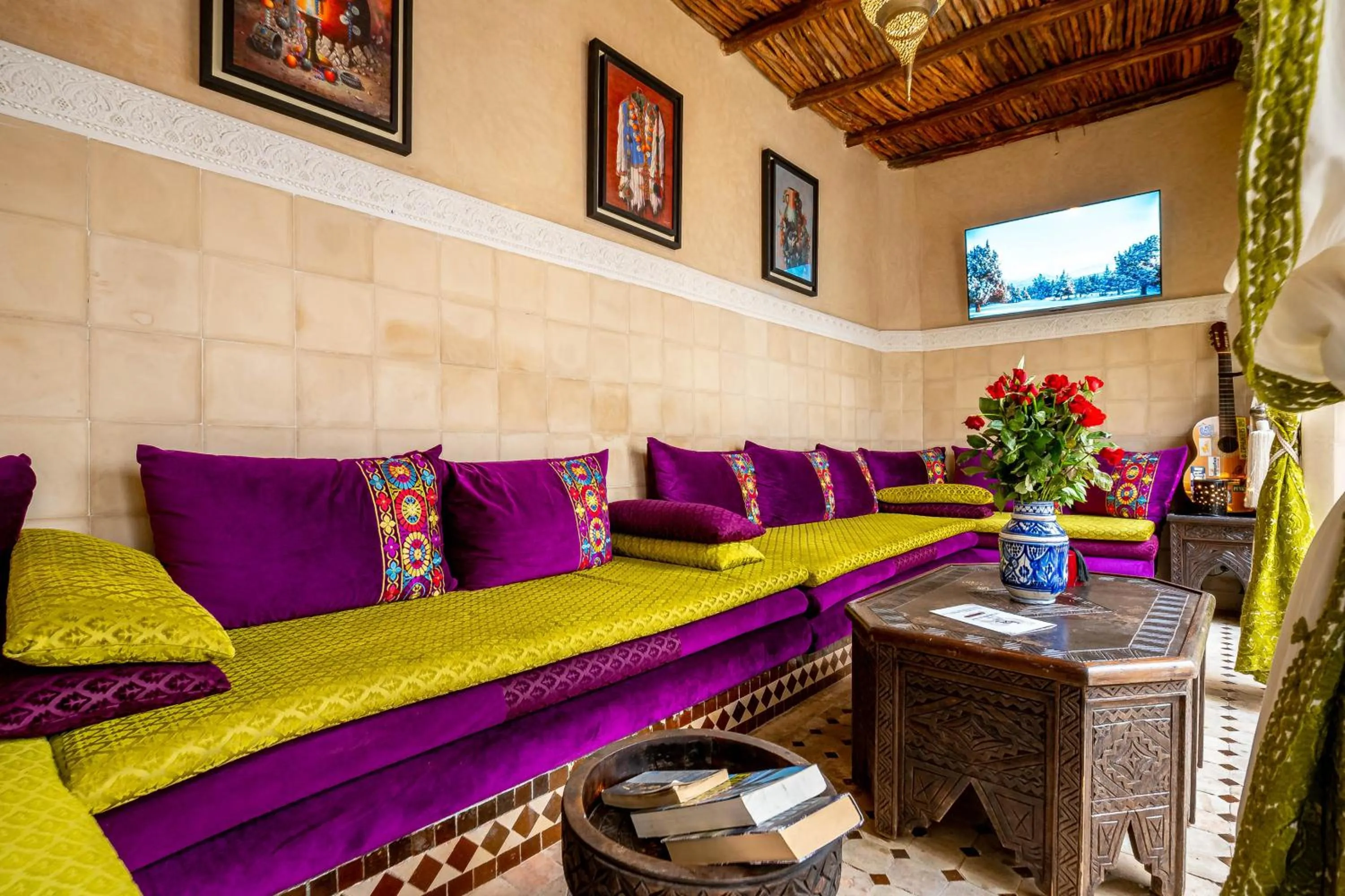 Seating area in RIAD LA GAZELLE DU SUD