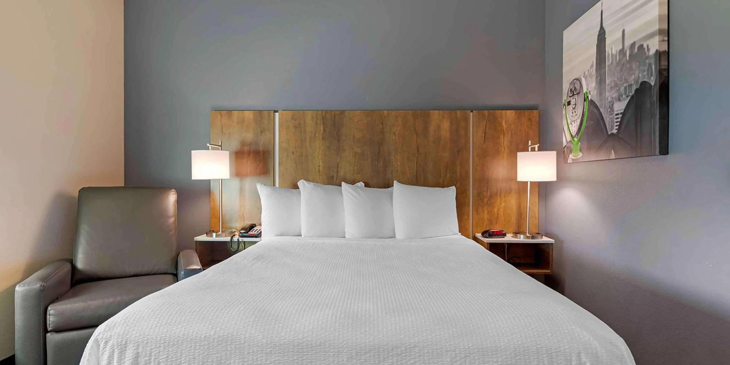 Bedroom, Bed in Extended Stay America Premier Suites - Savannah - Pooler